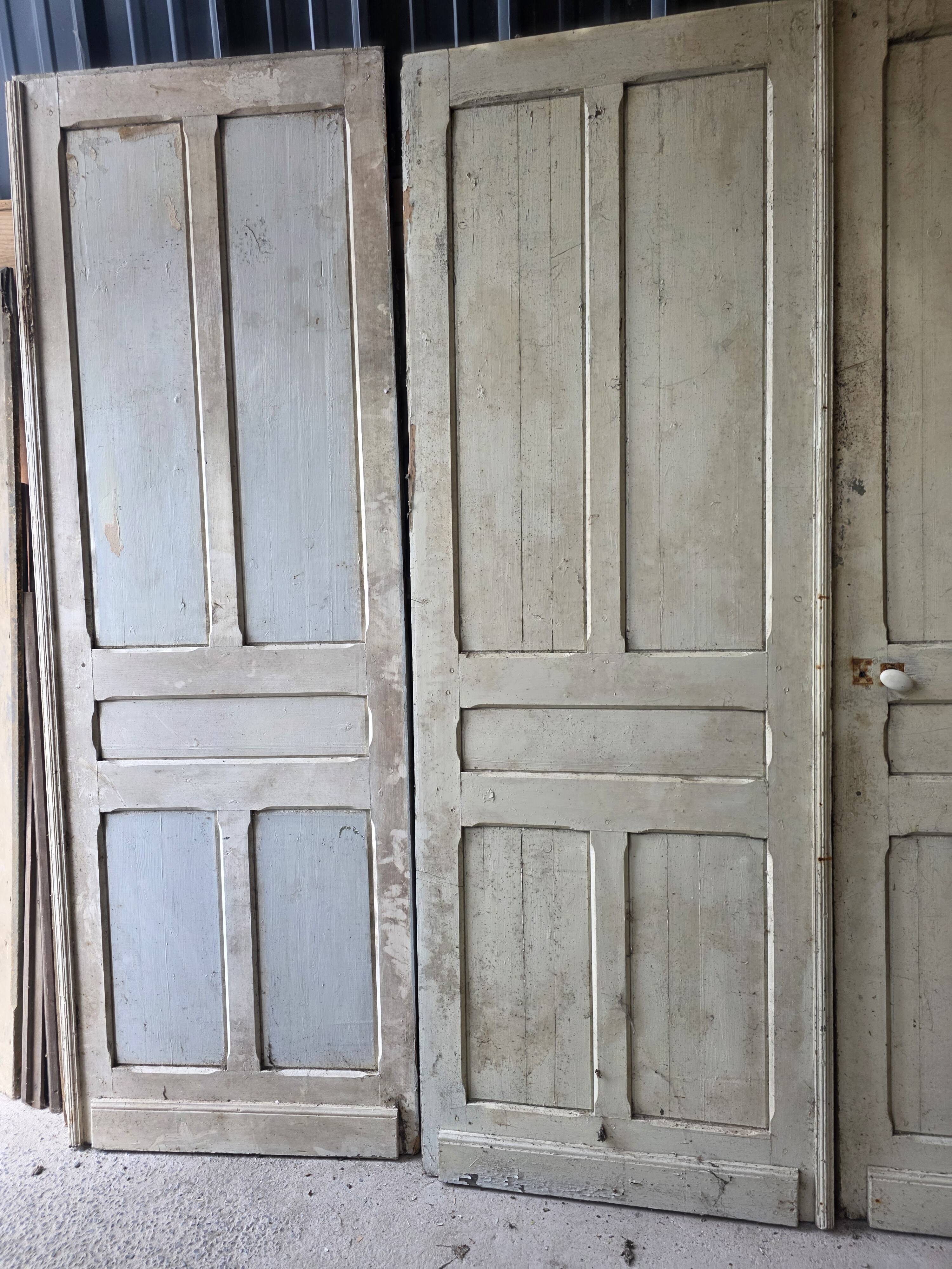 4 old partition doors
