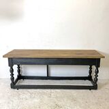 Early 20th century draper's table