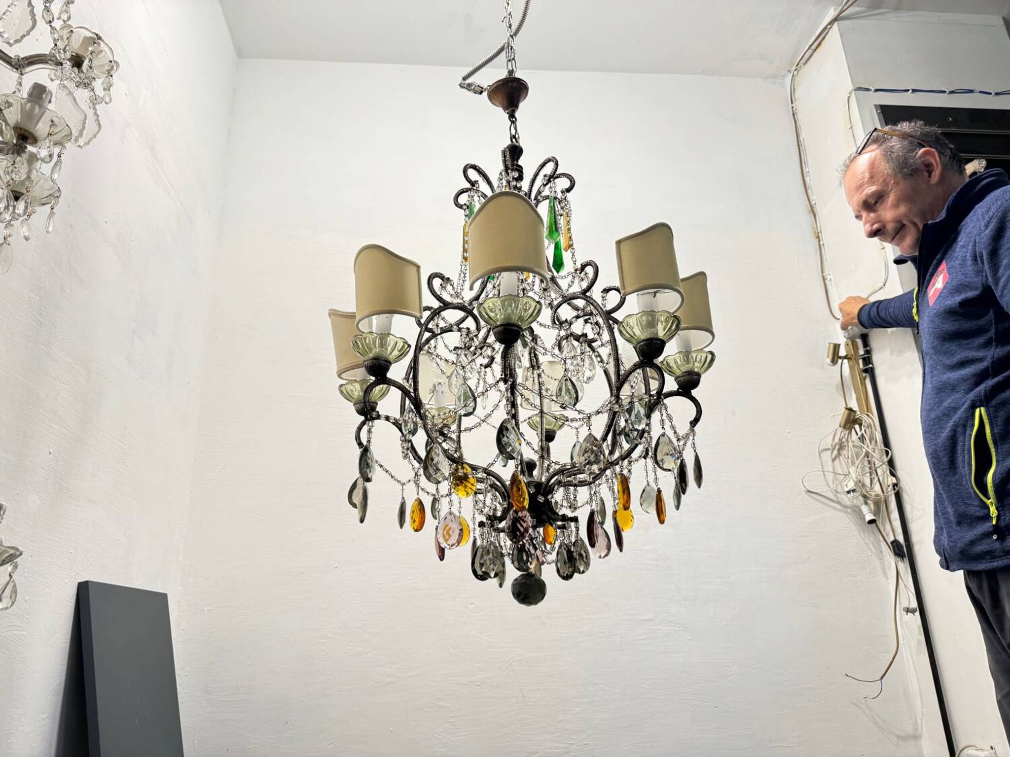 Grand lustre en cristal multicolore des années 1950