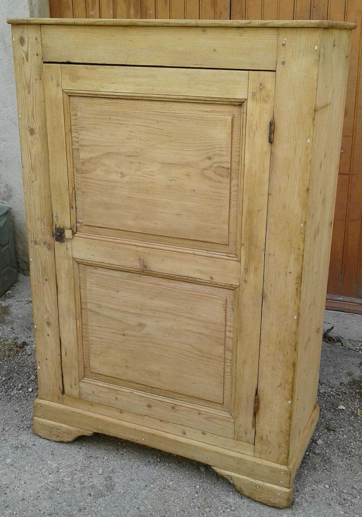1-door boner in raw fir