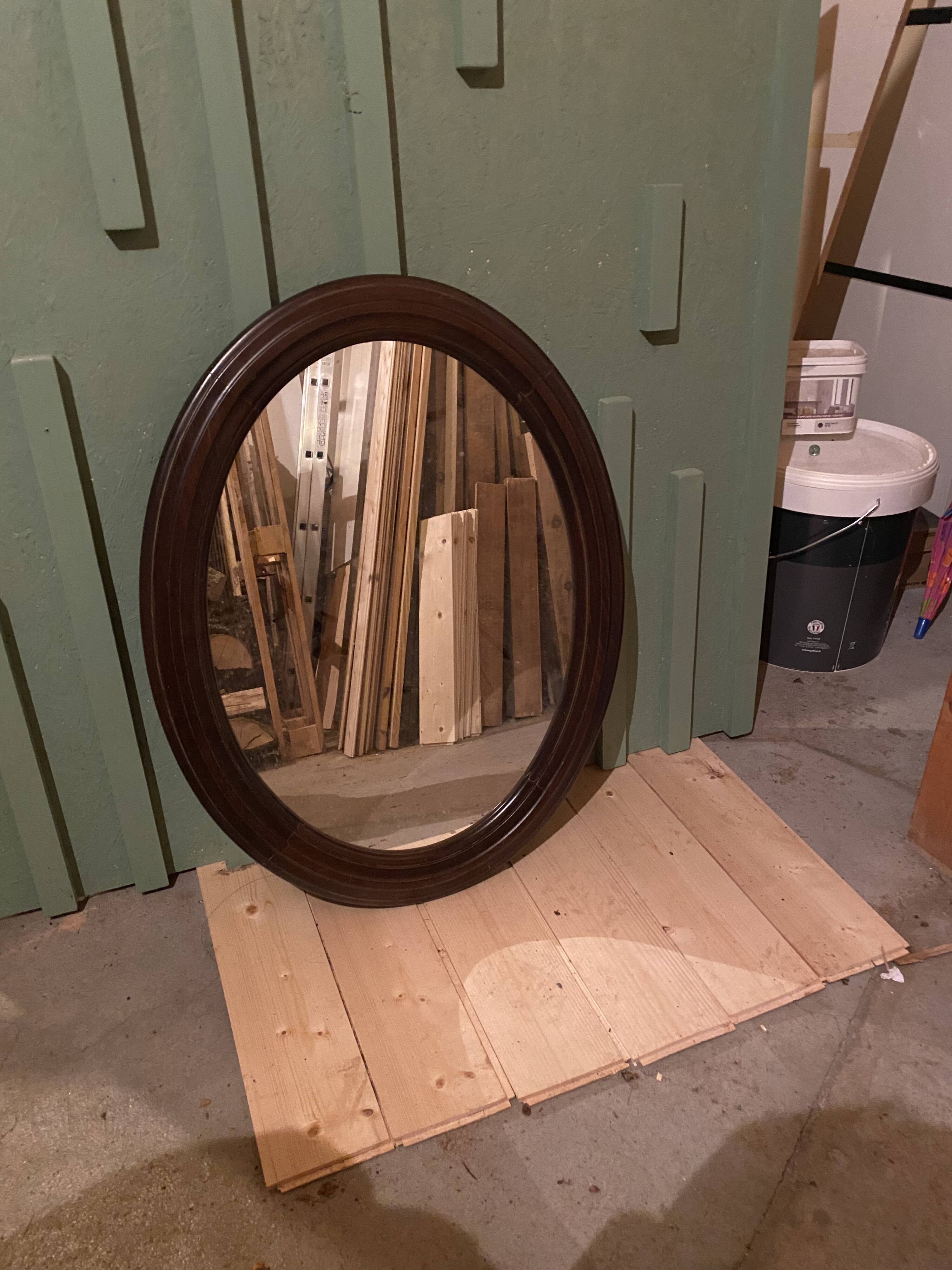 Oval wooden mirror