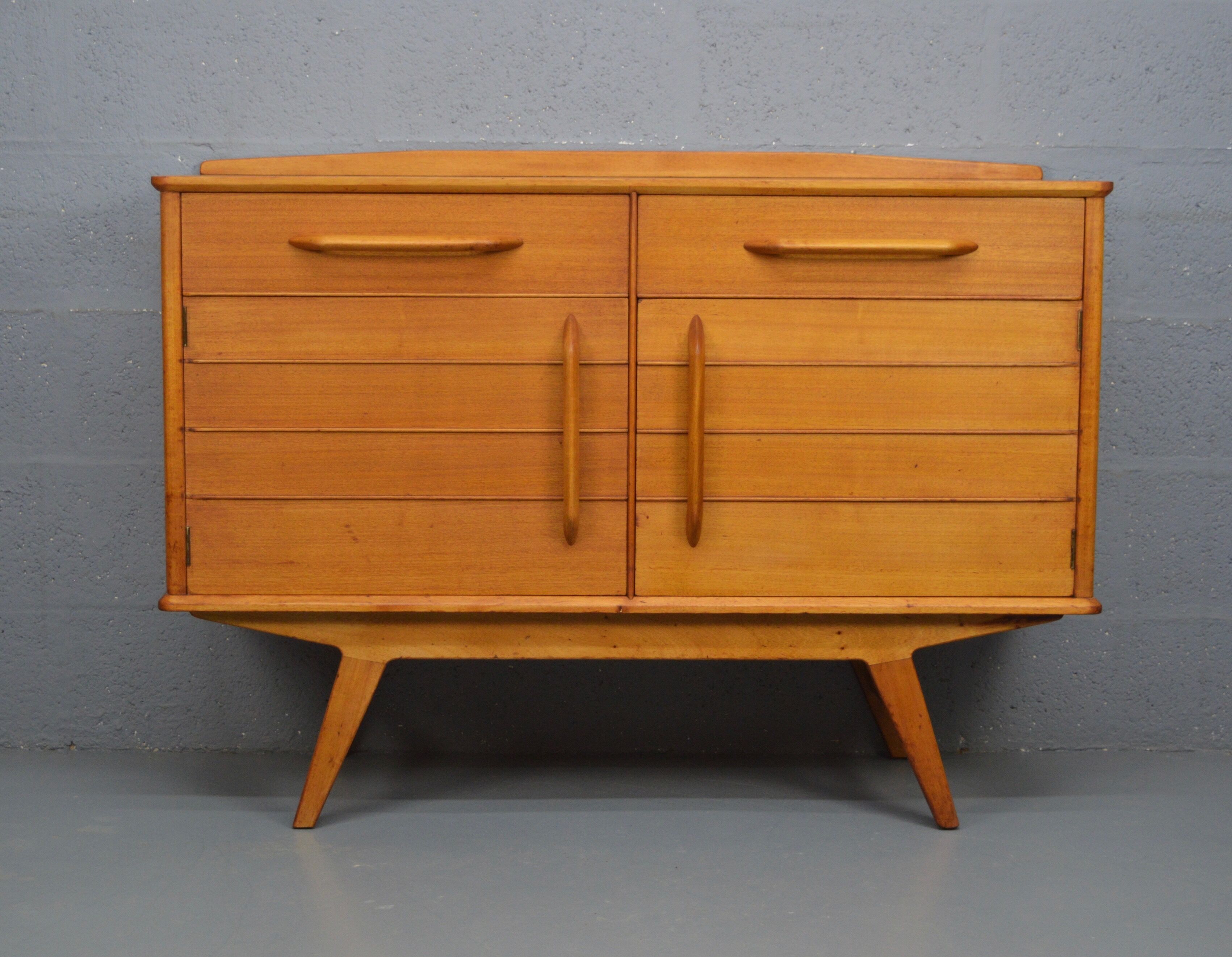 Buffet vintage Ercol Windsor