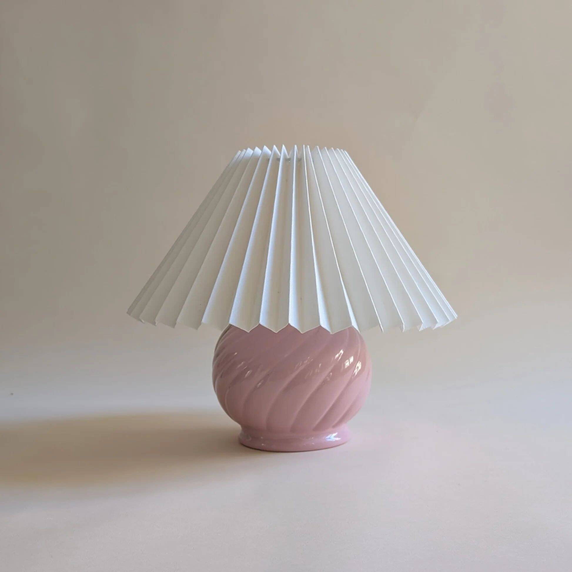 Candy pink ceramic lamp
