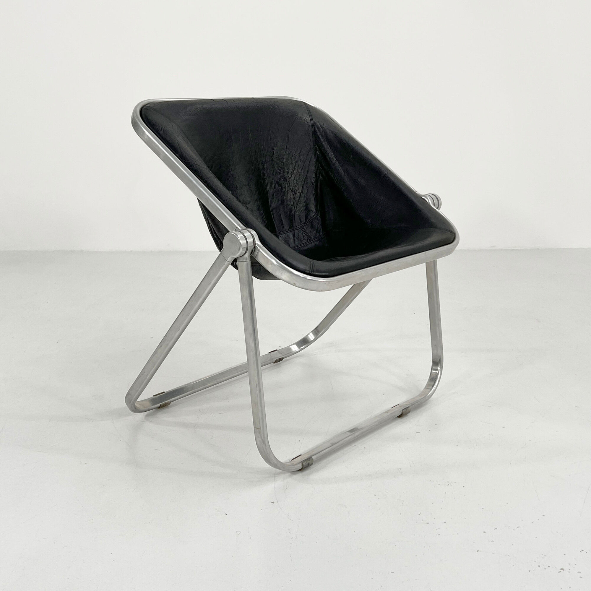 Plona chair in black leather by Giancarlo Piretti for Anonima Castelli, 1970