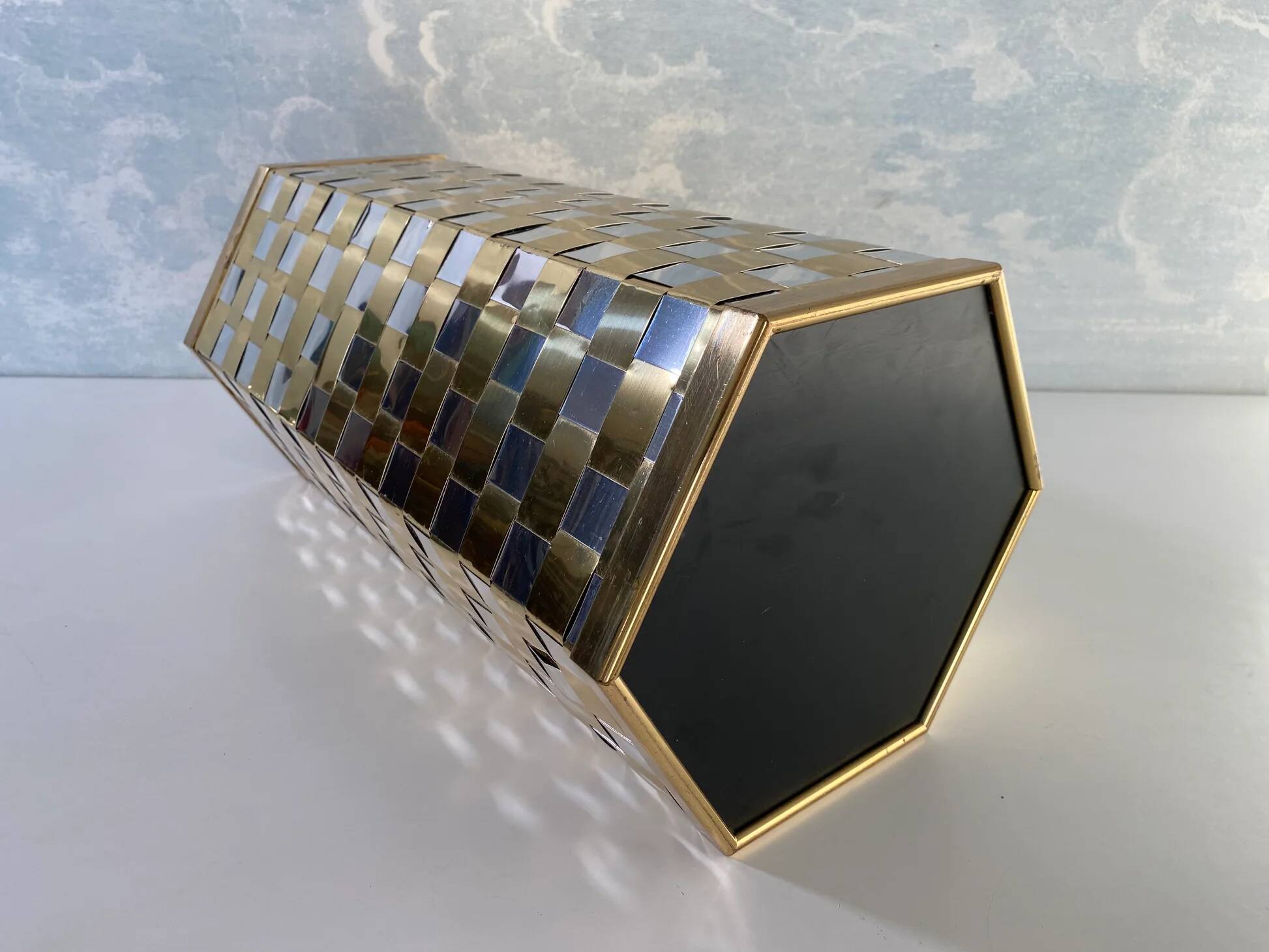 Porte-parapluie hexagonal bicolore italien style Willy Rizzo années 70