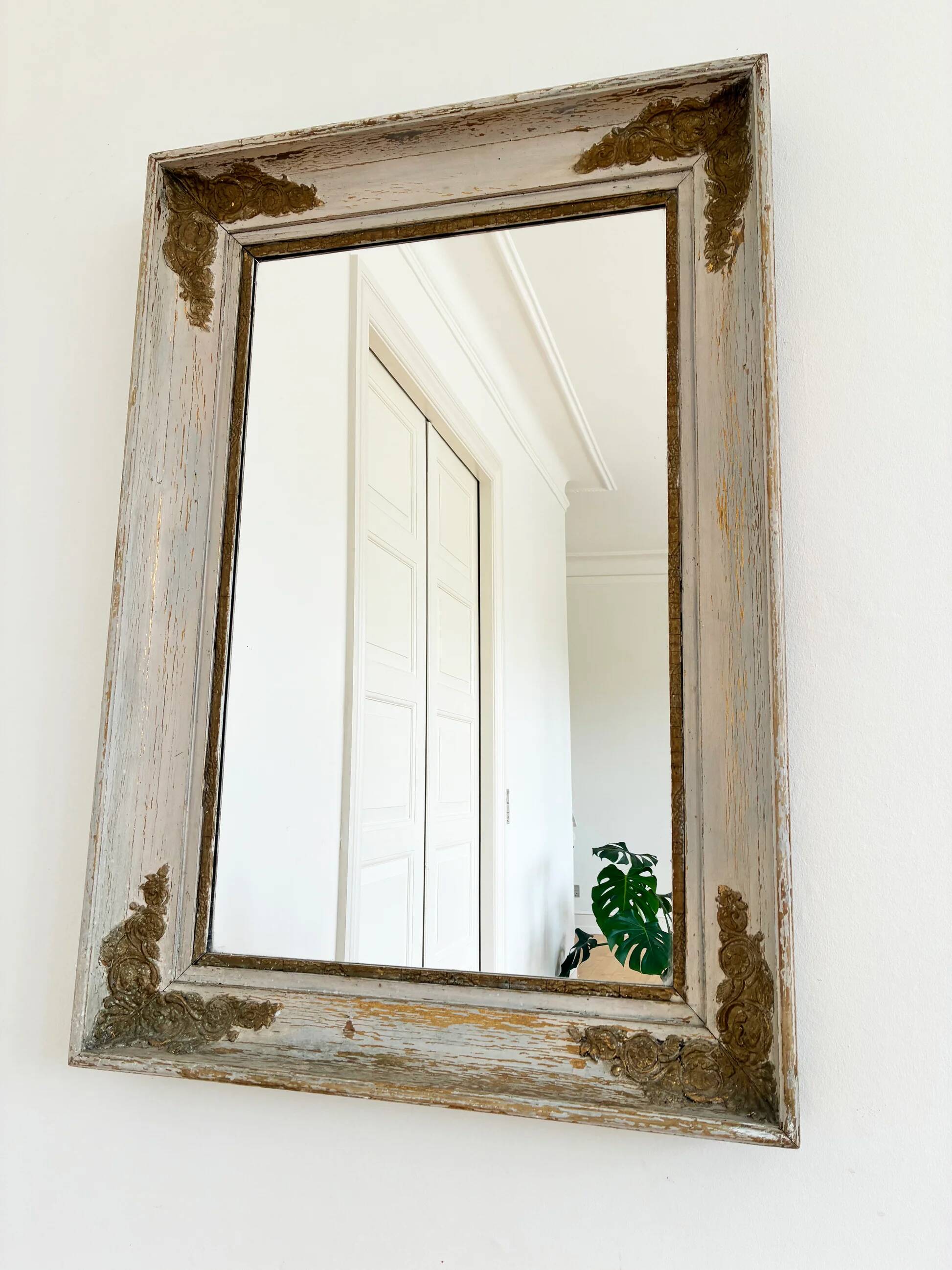 Miroir mural français en bois doré de style Napoléon III, 19e siècle