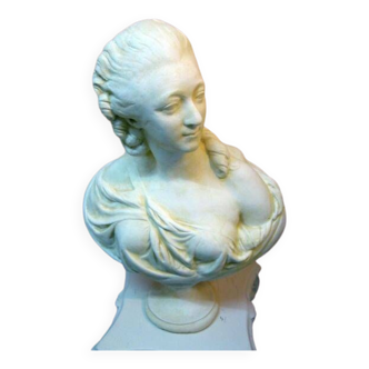 Bust Countess of Barry patinated in staff