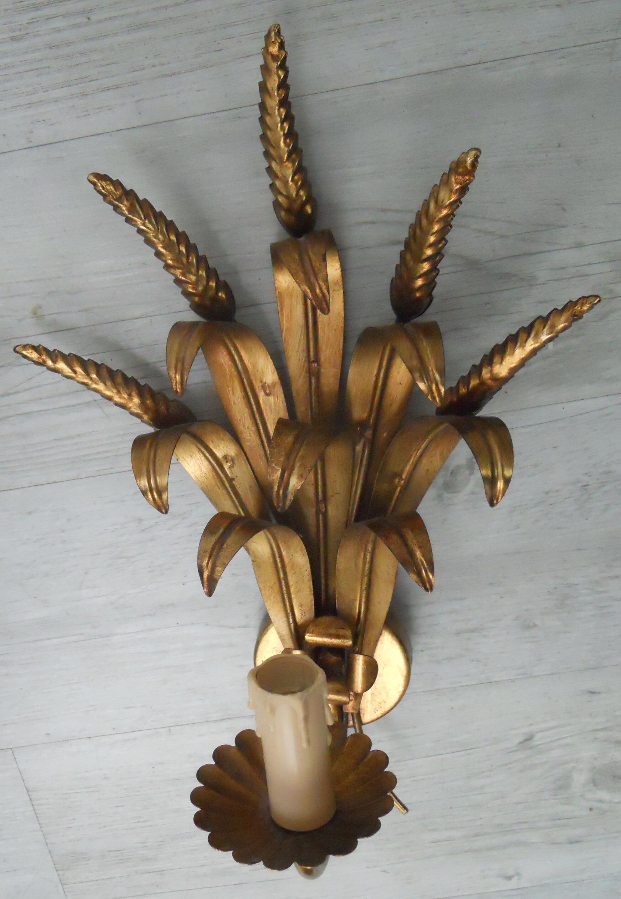 Pair of ble epis wall light