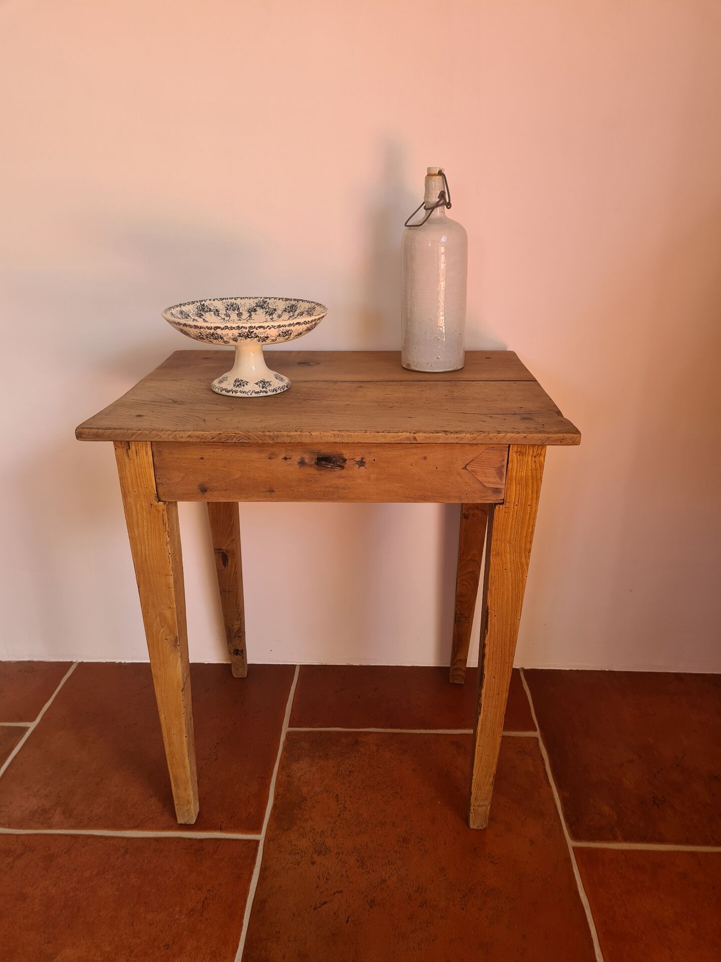 Small farmhouse table
