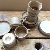 Cups in stoneware vintage