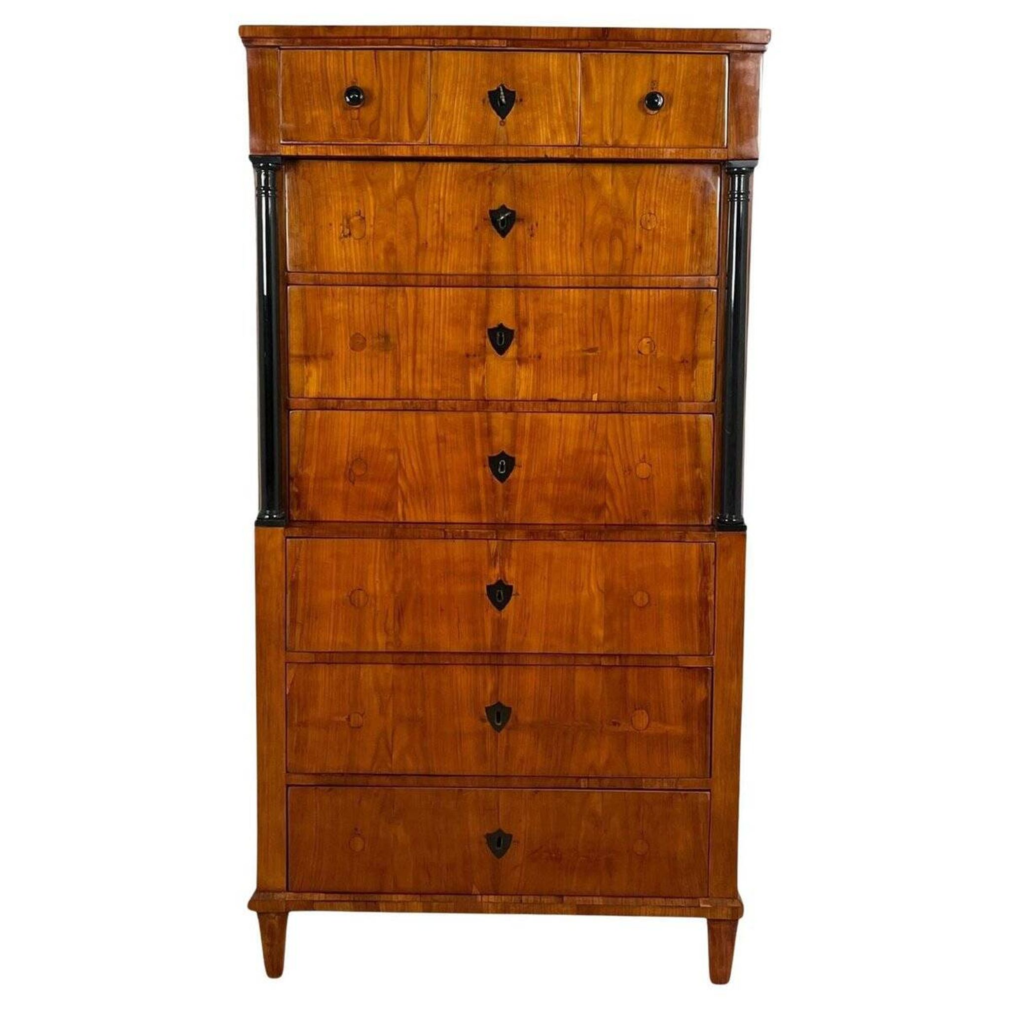 Biedermeier Chiffonier in Cherry Veneer, South Germany, 1830s