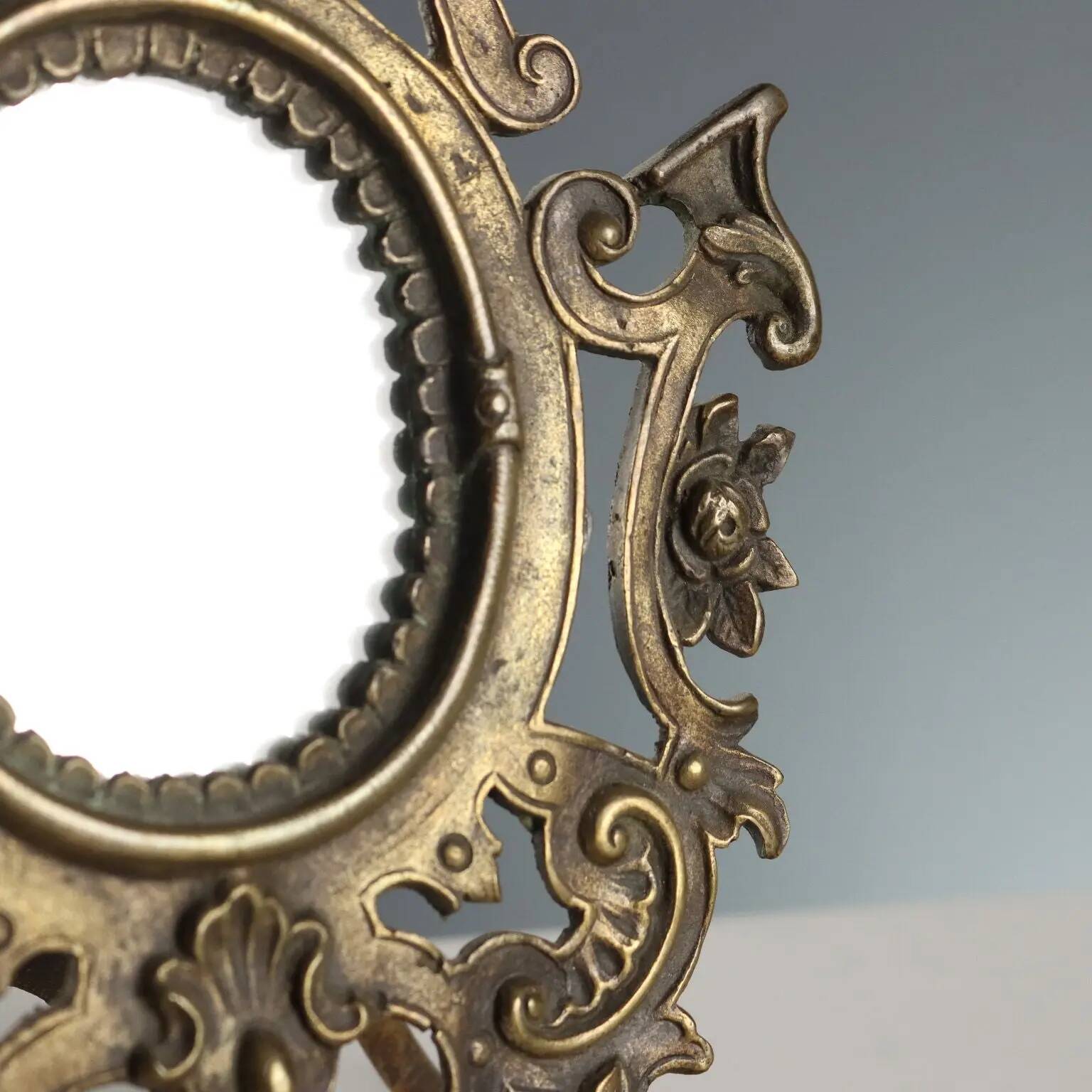 Antique table mirror in bronze, Italy, 19th-20th century
