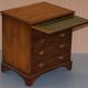 Burr Yew wood commode with leather top in Butler style
