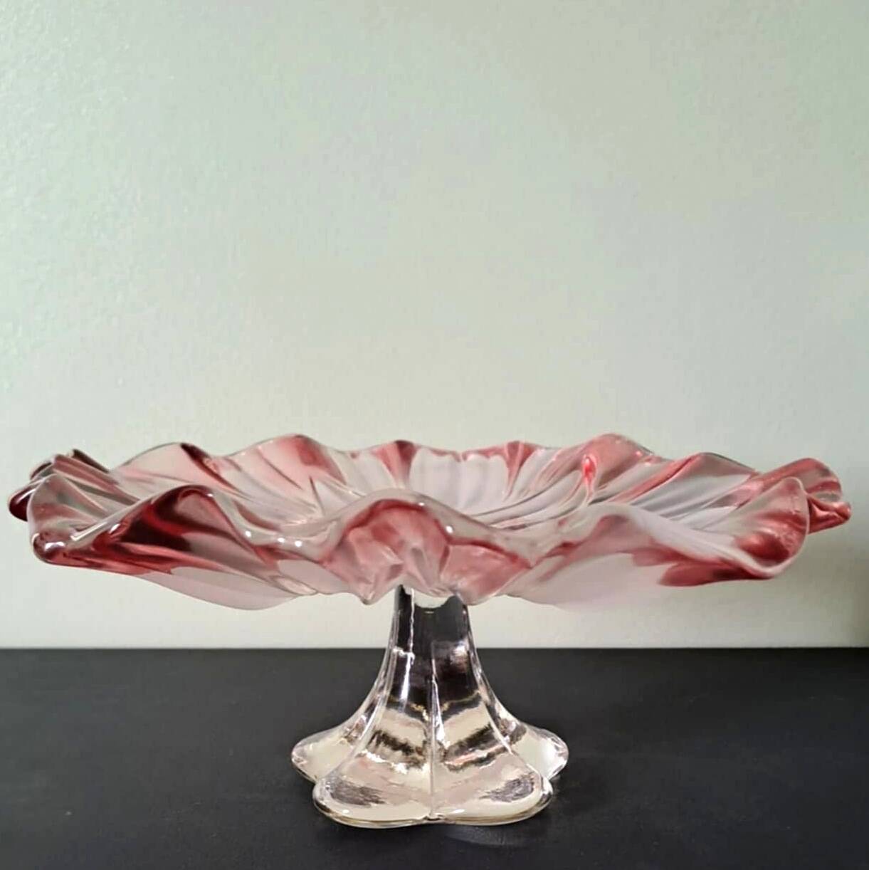 Crystal dessert dish