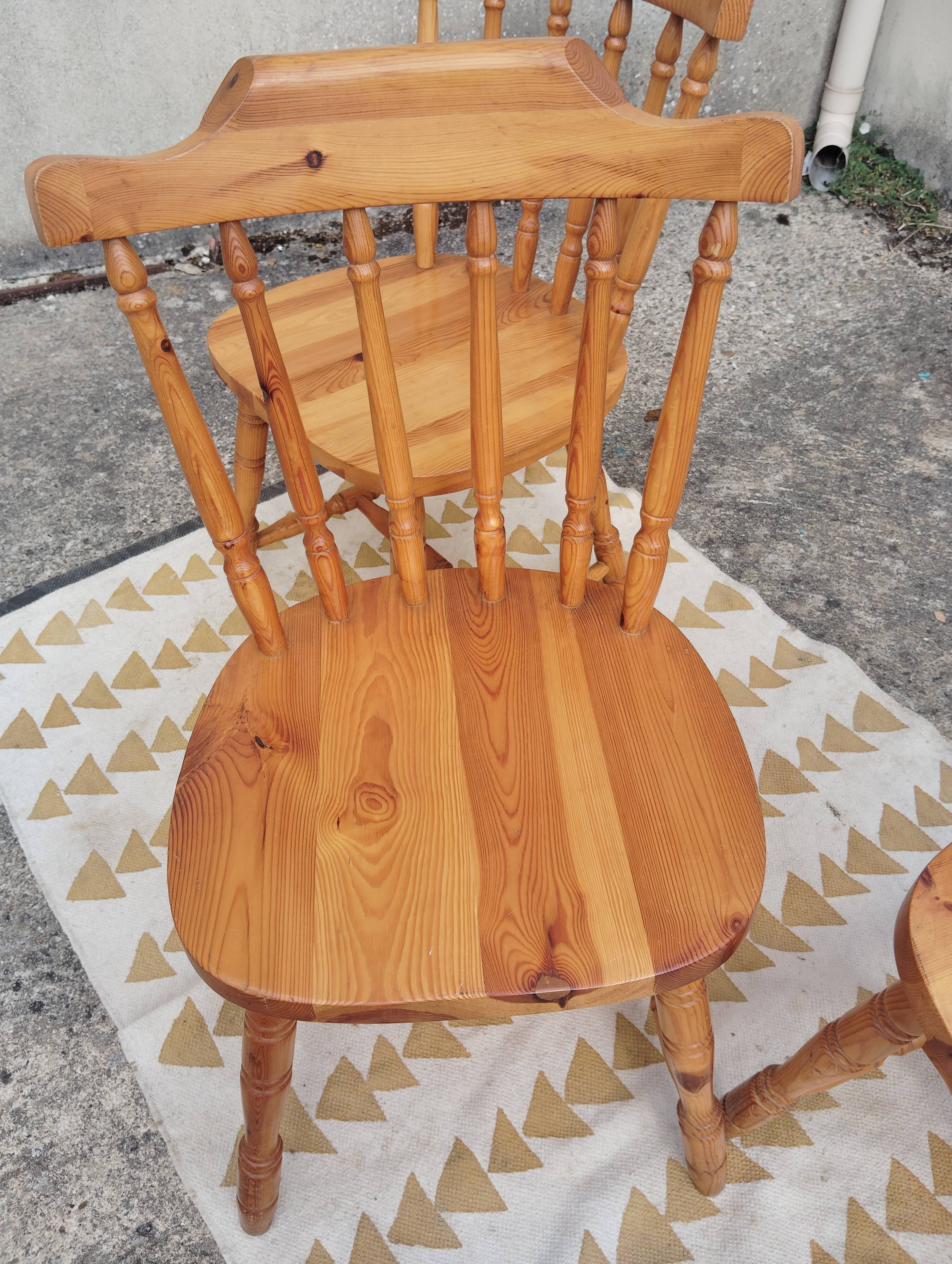 Set 3 chaises bistrot western esprit " Windsor"