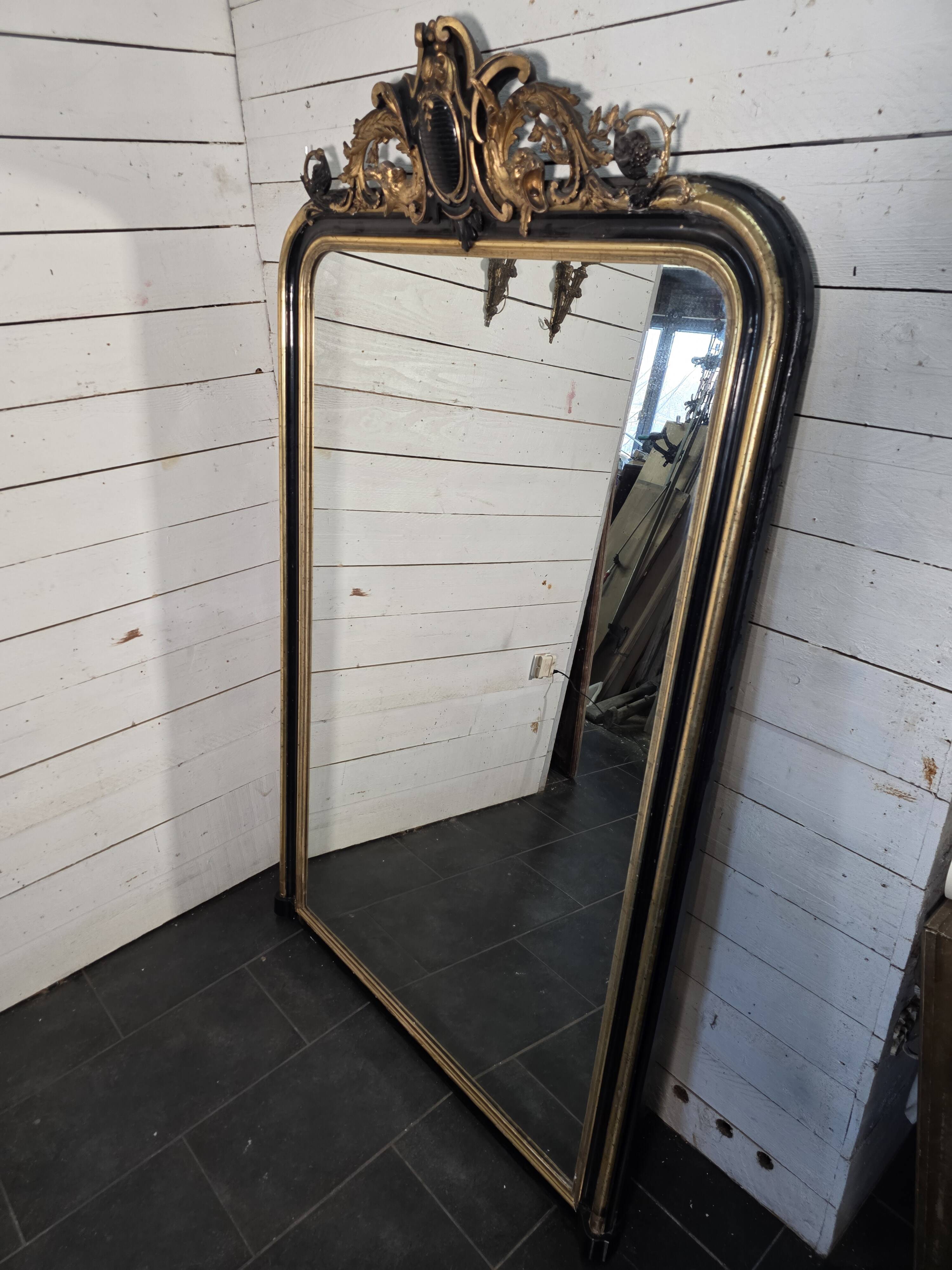 Napoleon III mirror from the 19th century with gold leaf, 190cm H