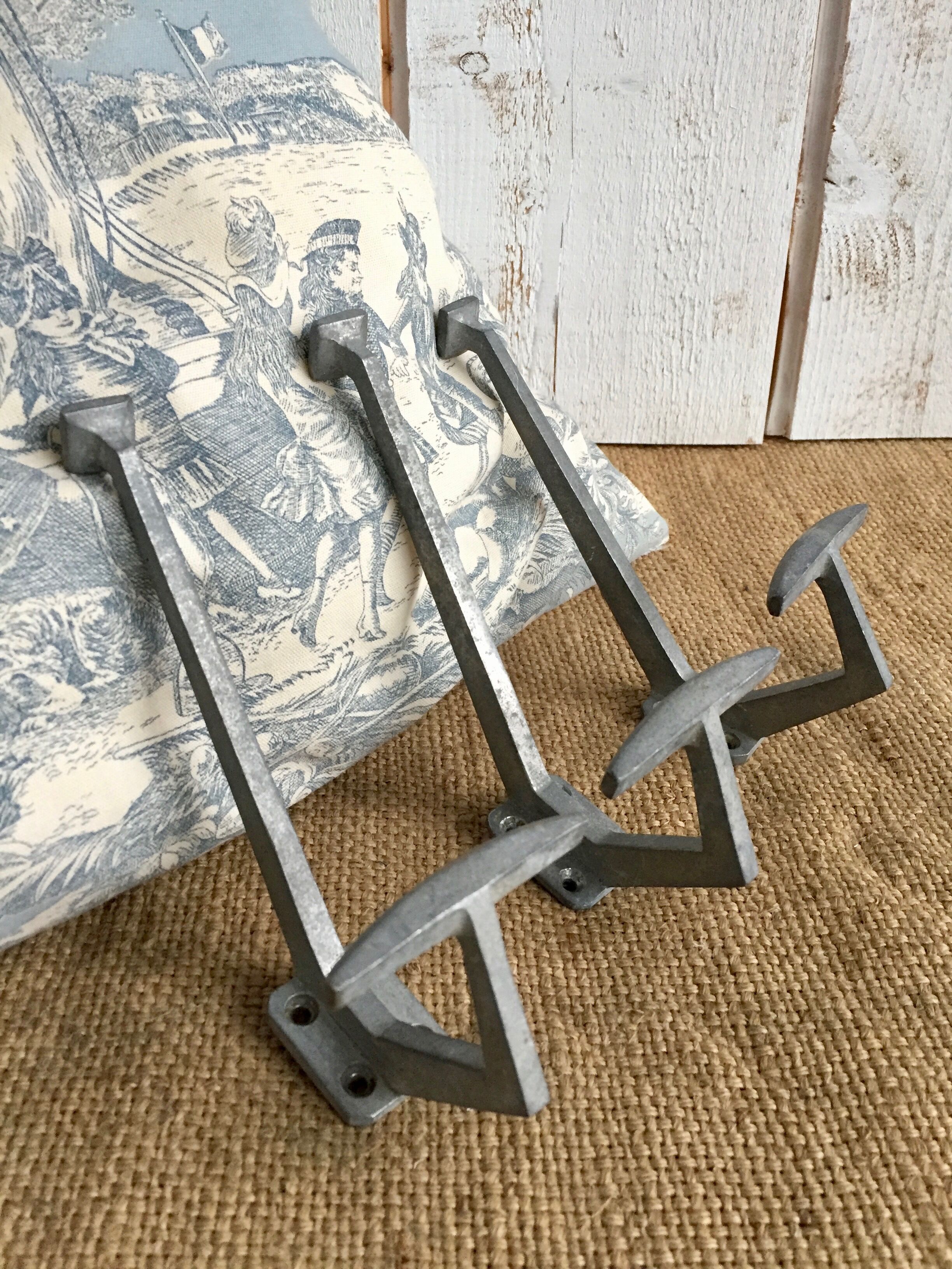 Lot of 3 industrial patères