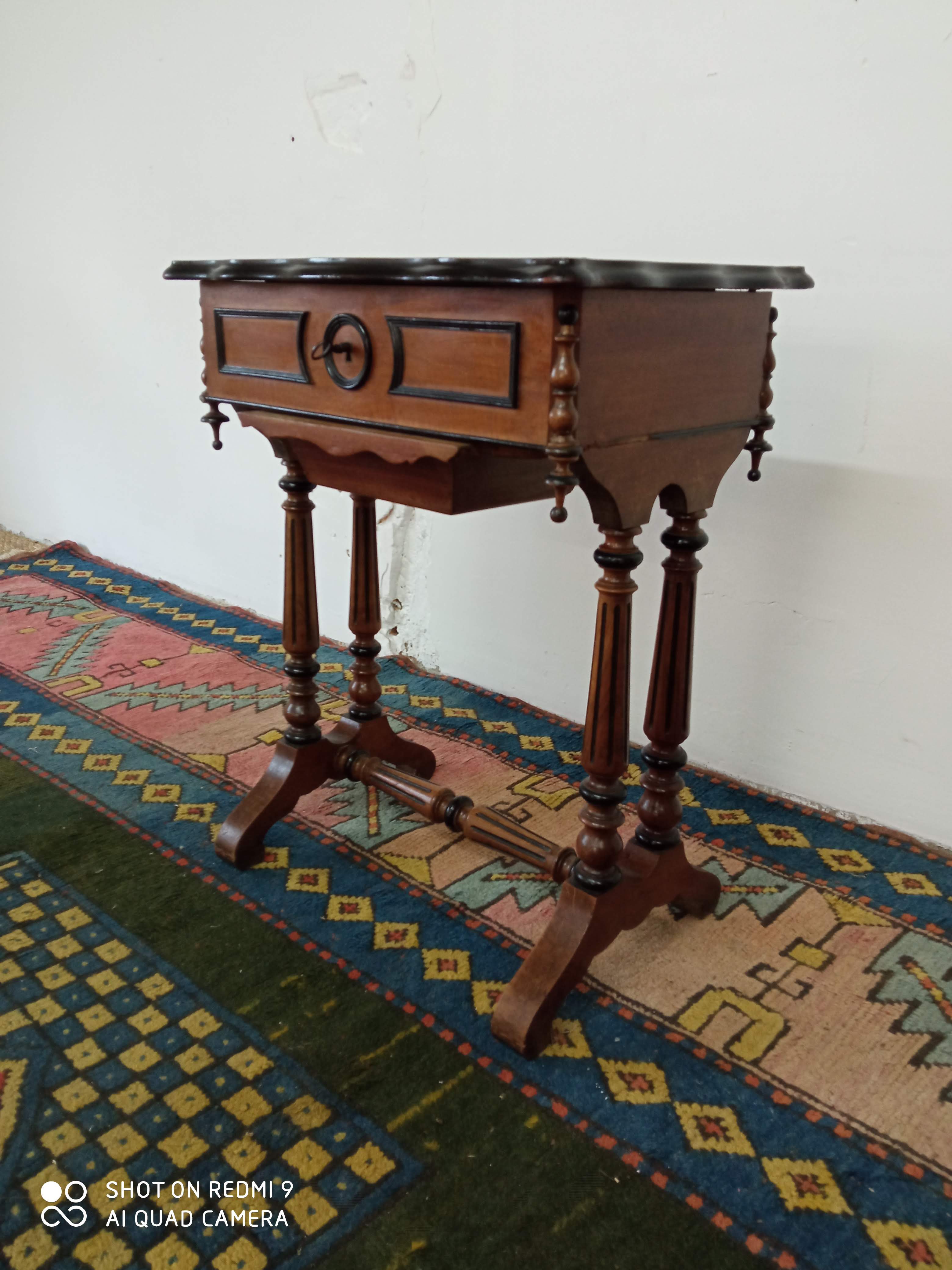 Healing/Boite has an ancient work