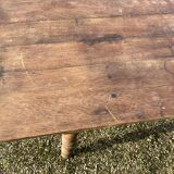 Farm table