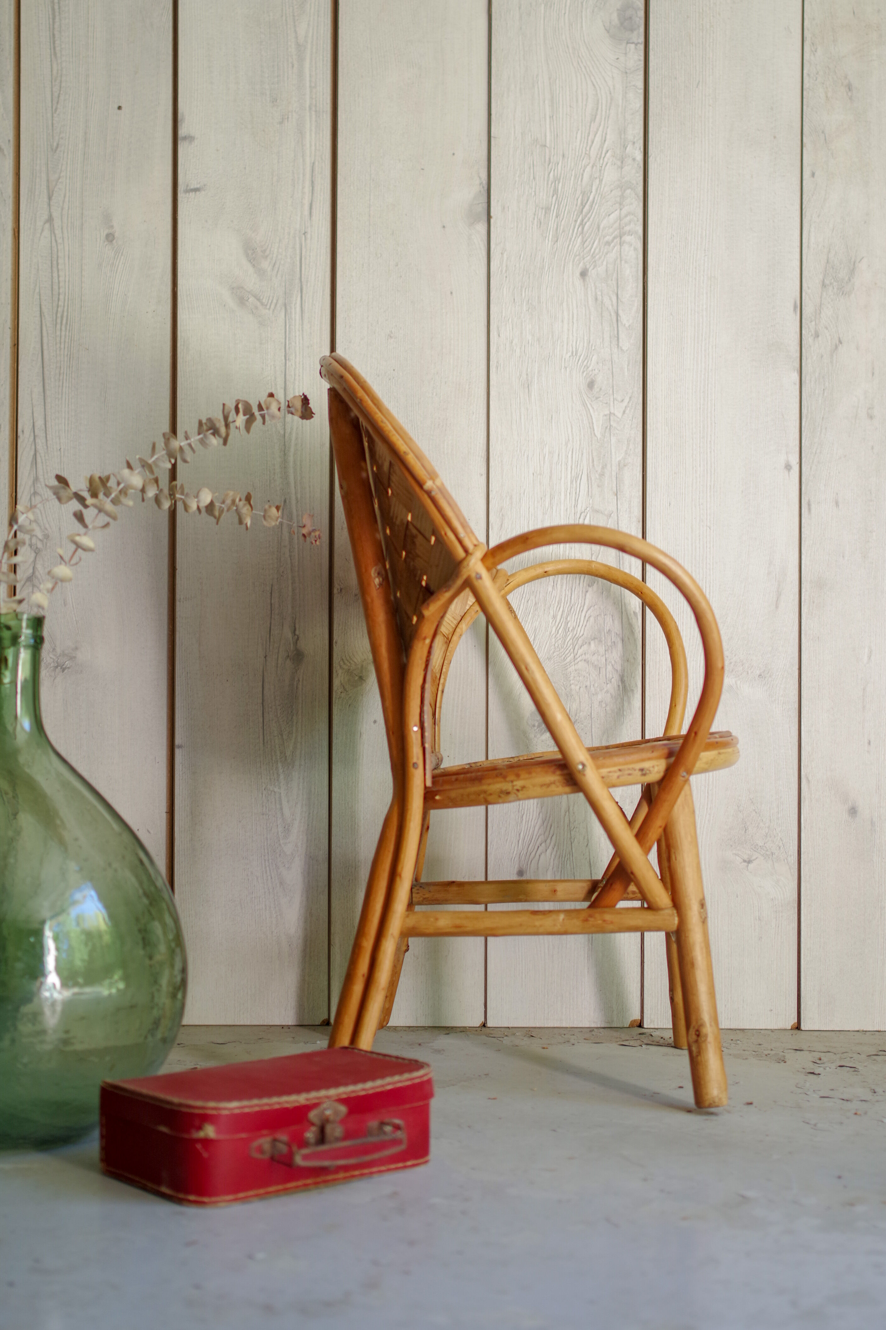Vintage child armchair in chestnut wood