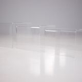 Tables gigognes en plexiglass