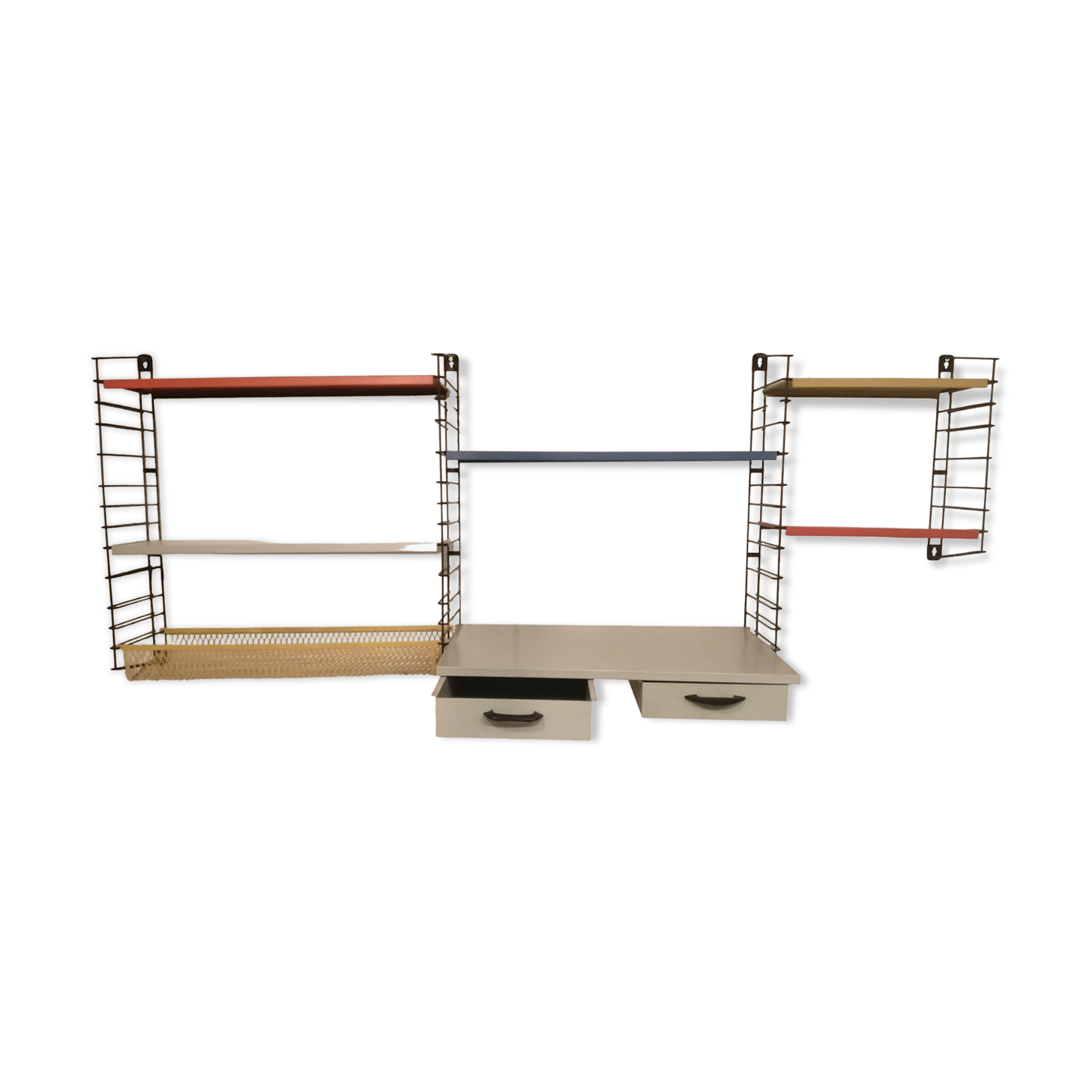 Triple shelf with Tomado desk (metal)