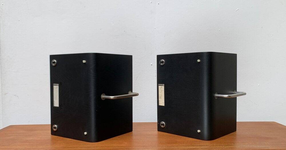 Minimalist postmodern coat rack Mensolo by Schönbuch, Germany, 1990s.