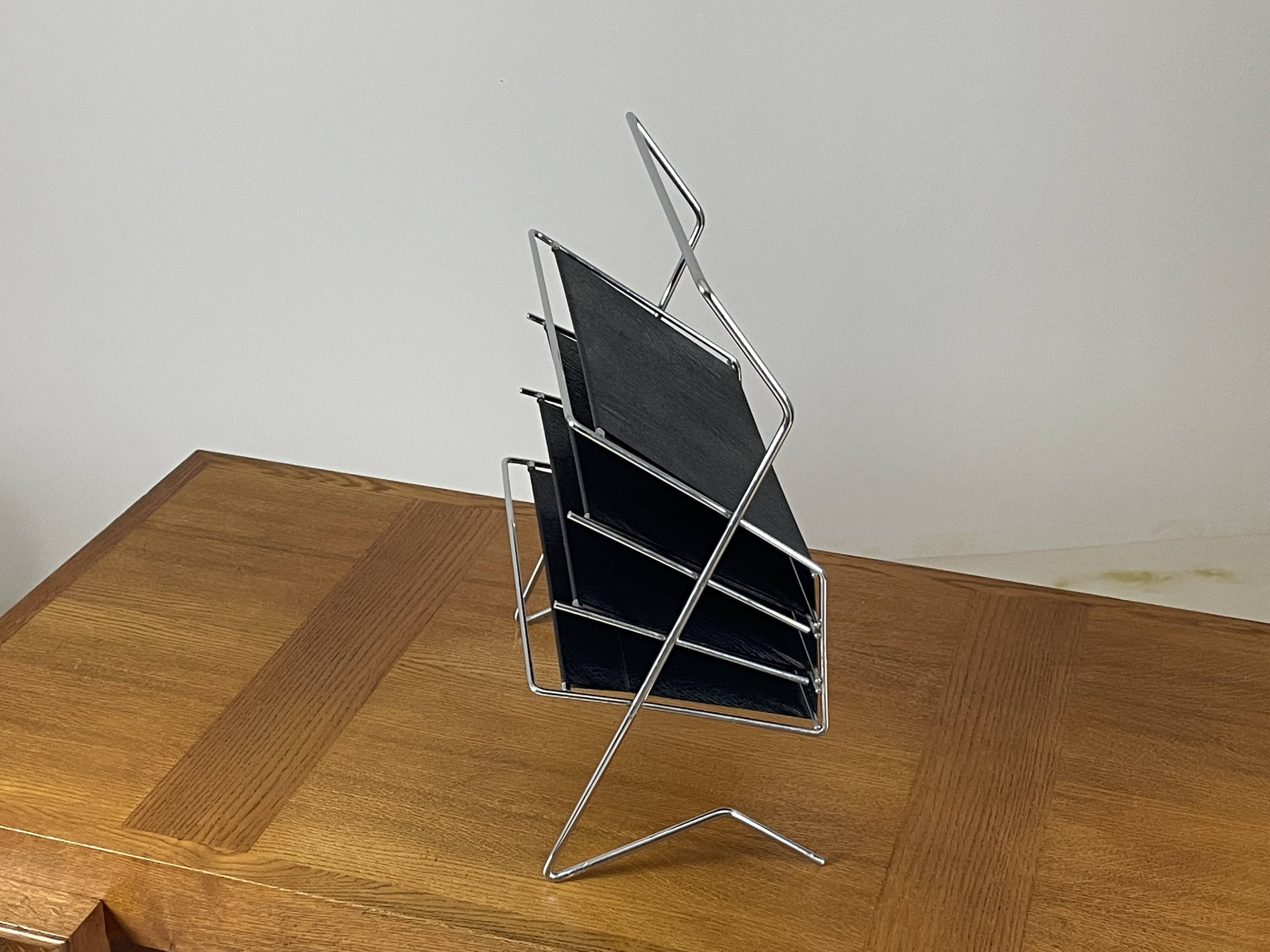 Vintage magazine rack by voss, germany, 1960s