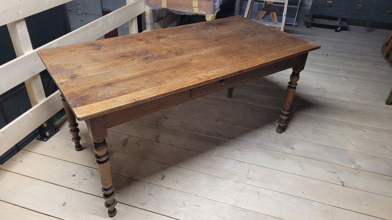 Table de bistrot restaurant en chêne massif ancienne, 1900s -1m53