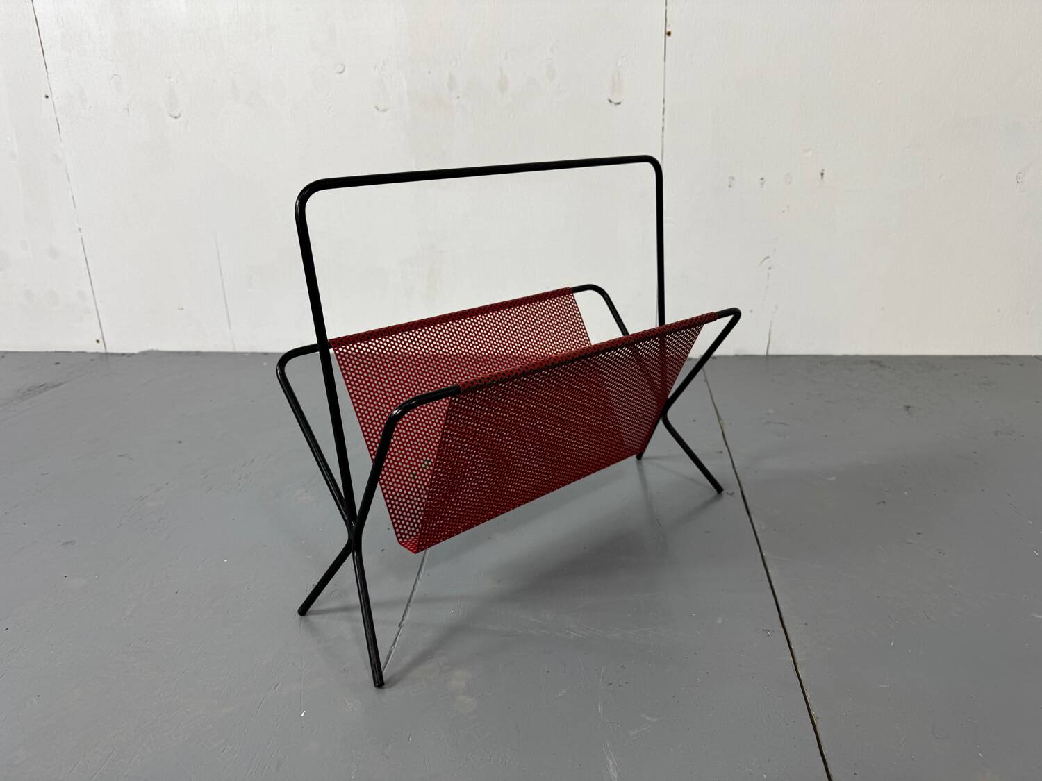 Mid-Century Modernist black and red Magazine Rack by Pilastro, 1950S