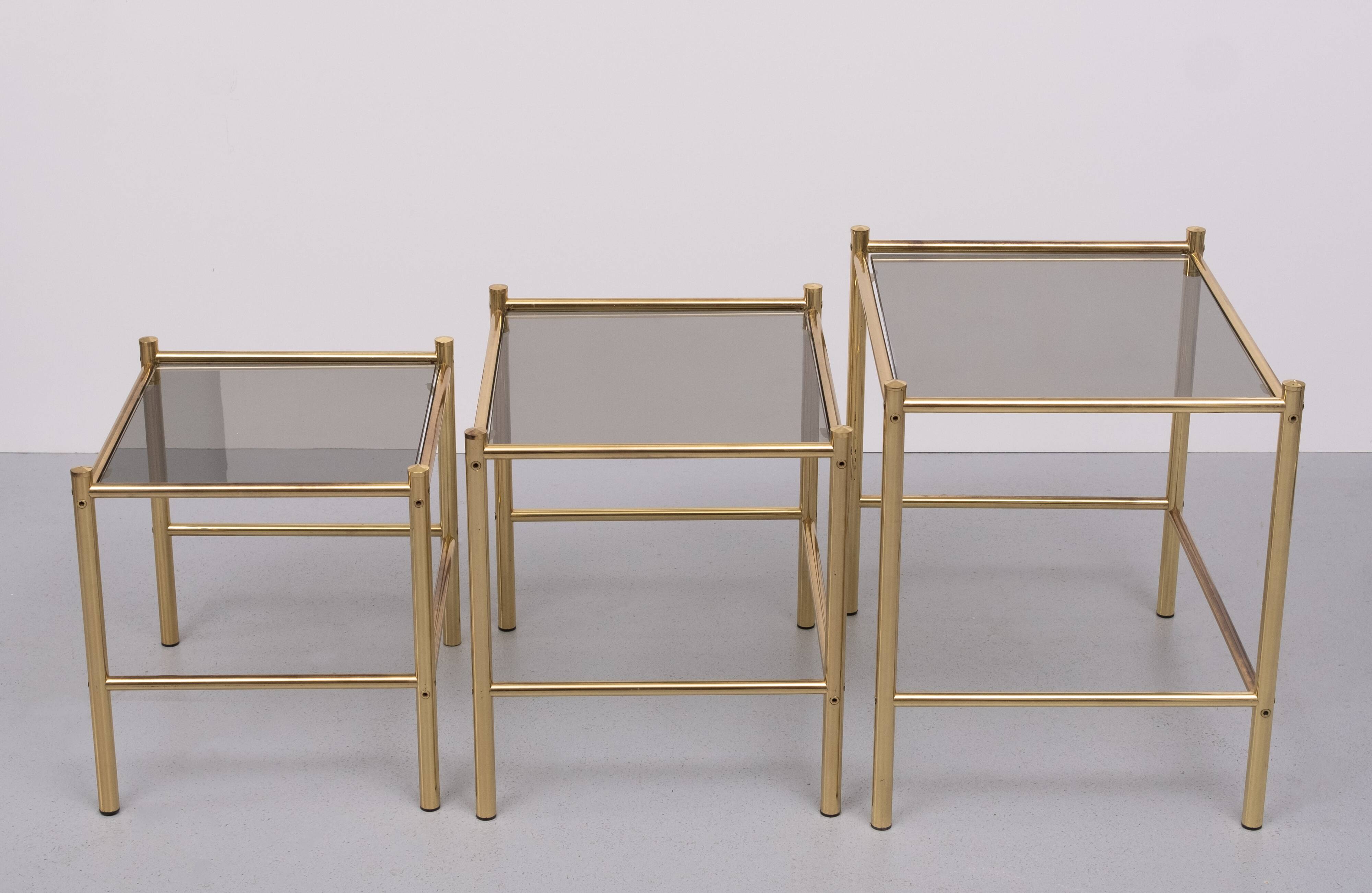 Brass nesting tables Hollywood Regency 1970s France