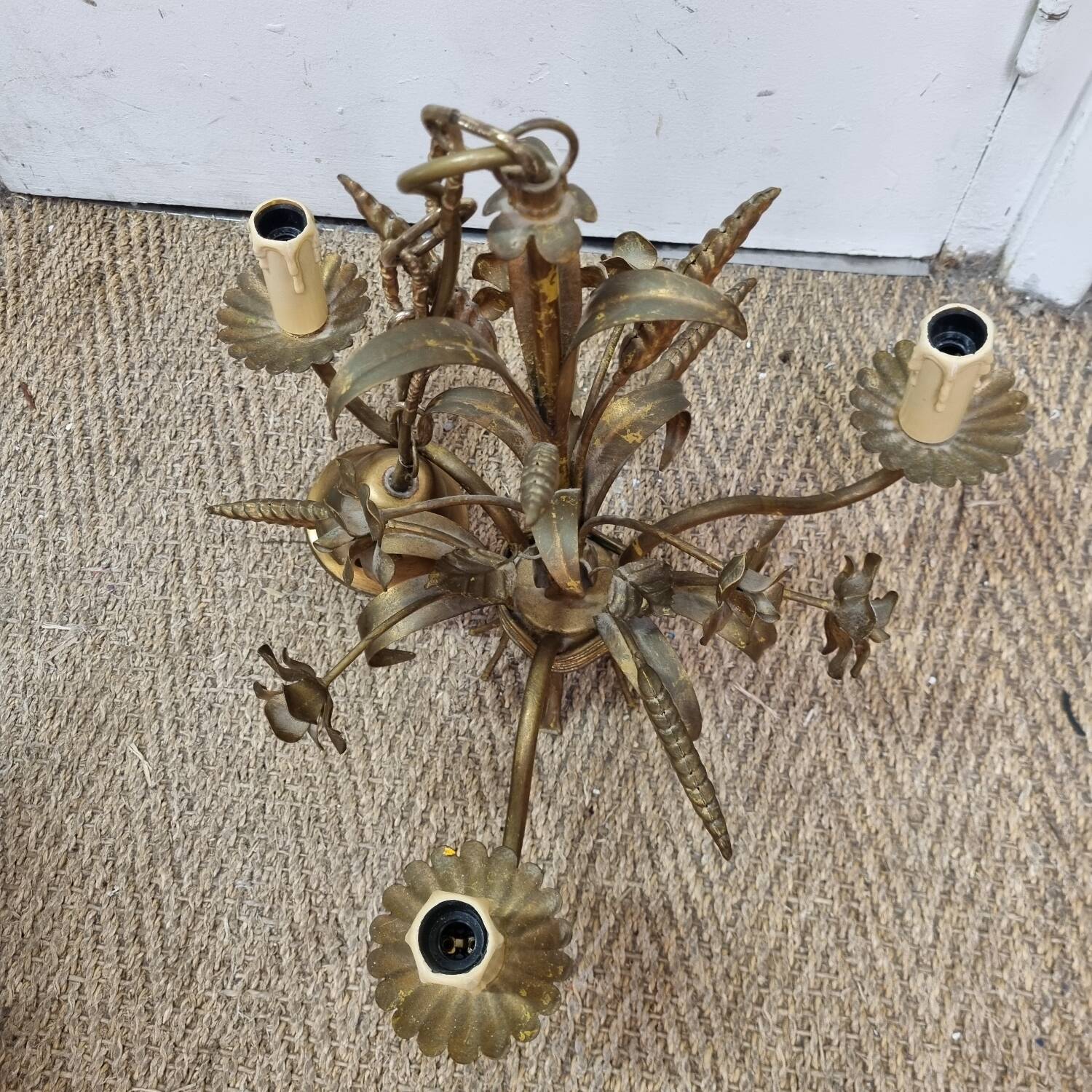 Gilded iron ears of wheat chandelier from 1970, Italy