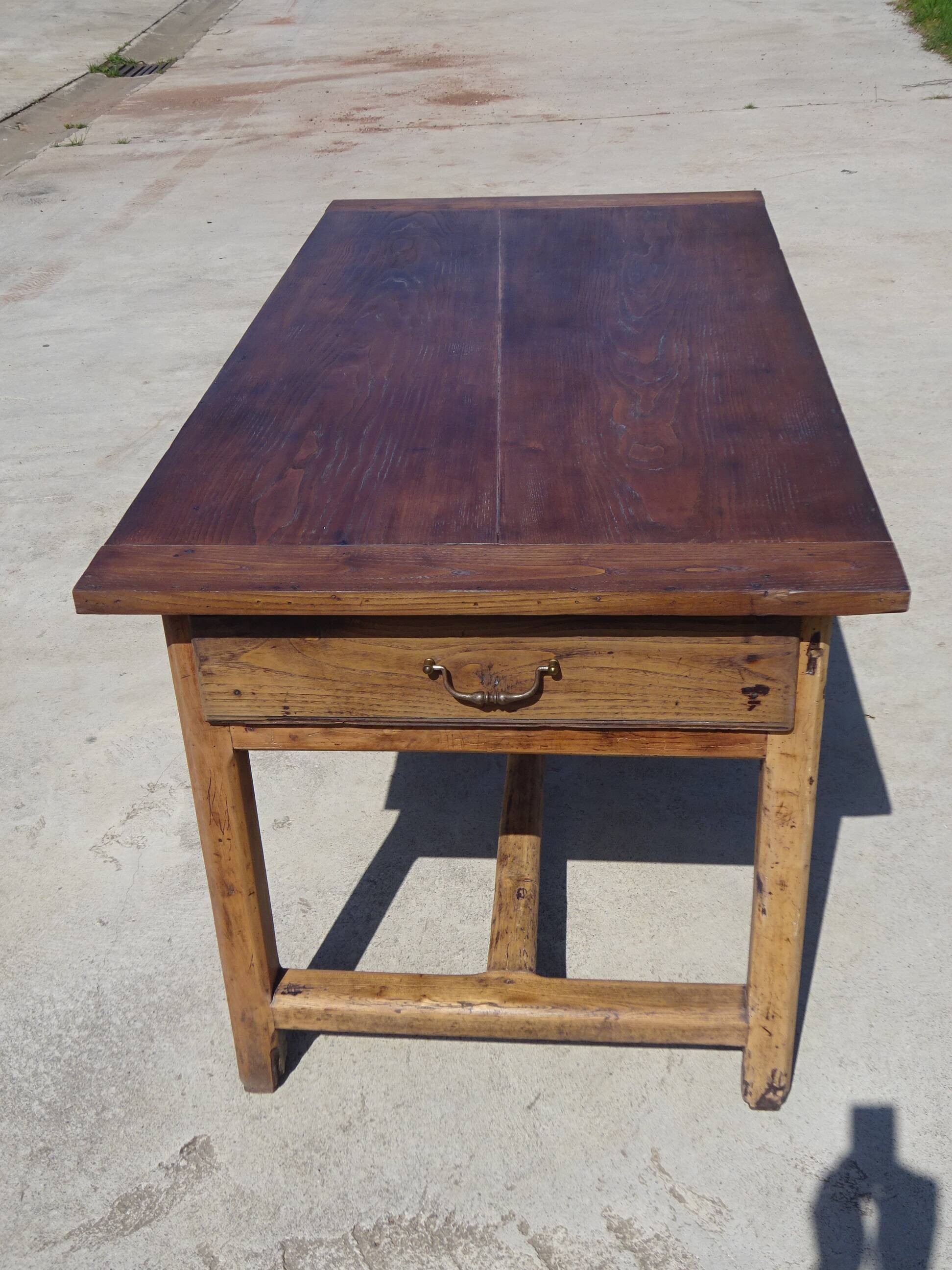 Ancienne table de ferme en chêne massif