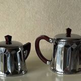 Art Deco sugar bowl and jug duo