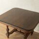 Table à manger antique de la période Gründerzeit, vers 1880, en chêne massif.