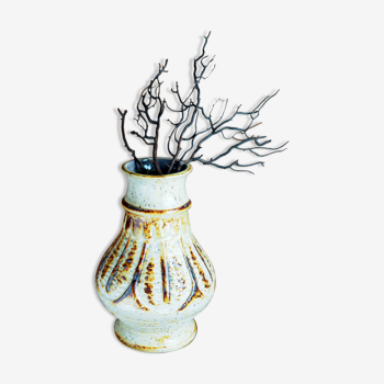Ribbed vase with caramelized glaze; "581/22" - west German ceramics - 70s