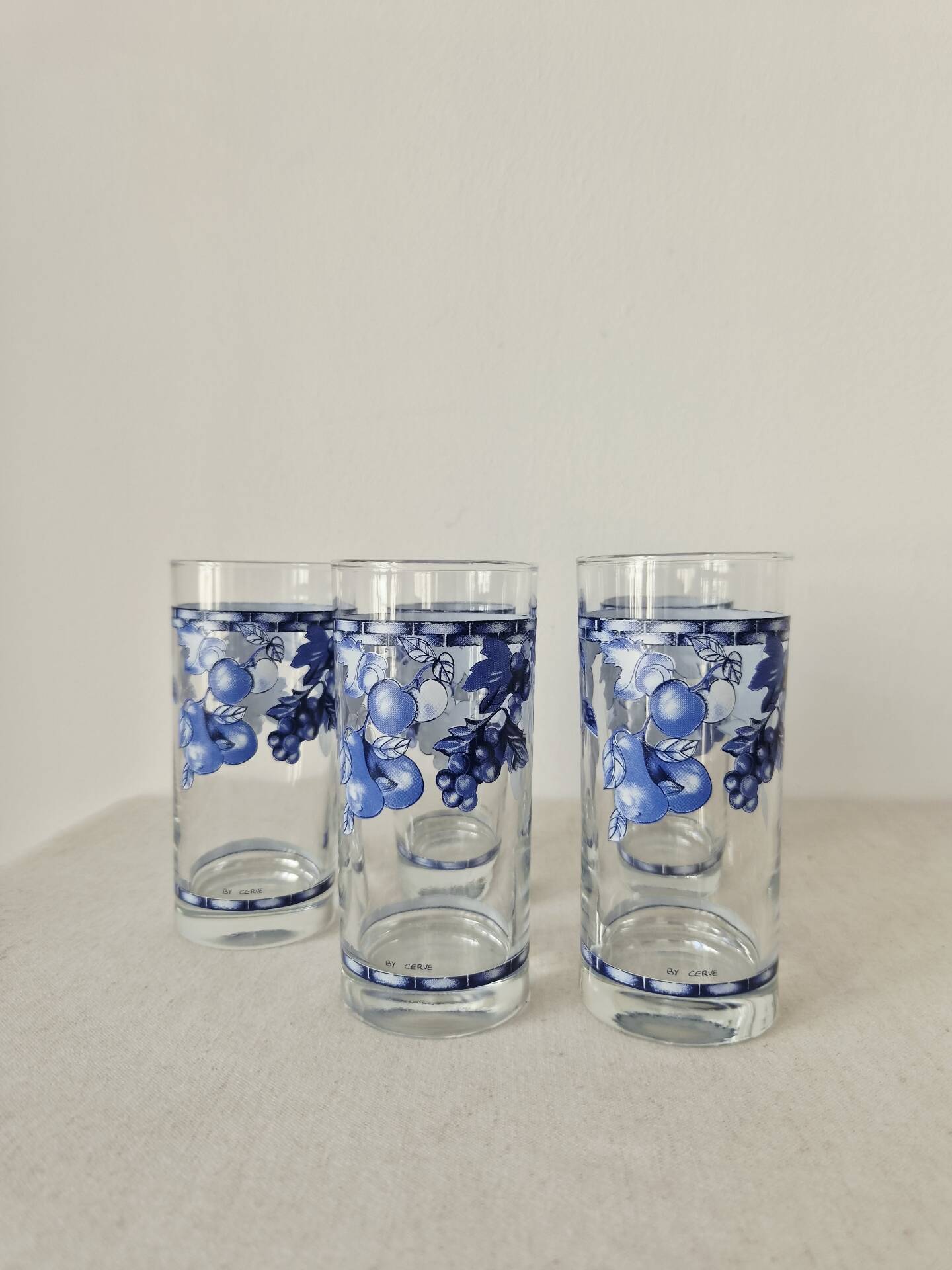 Set of 5 vintage glasses "Blue Fruit Pattern" 1970s - by Cervé Italy