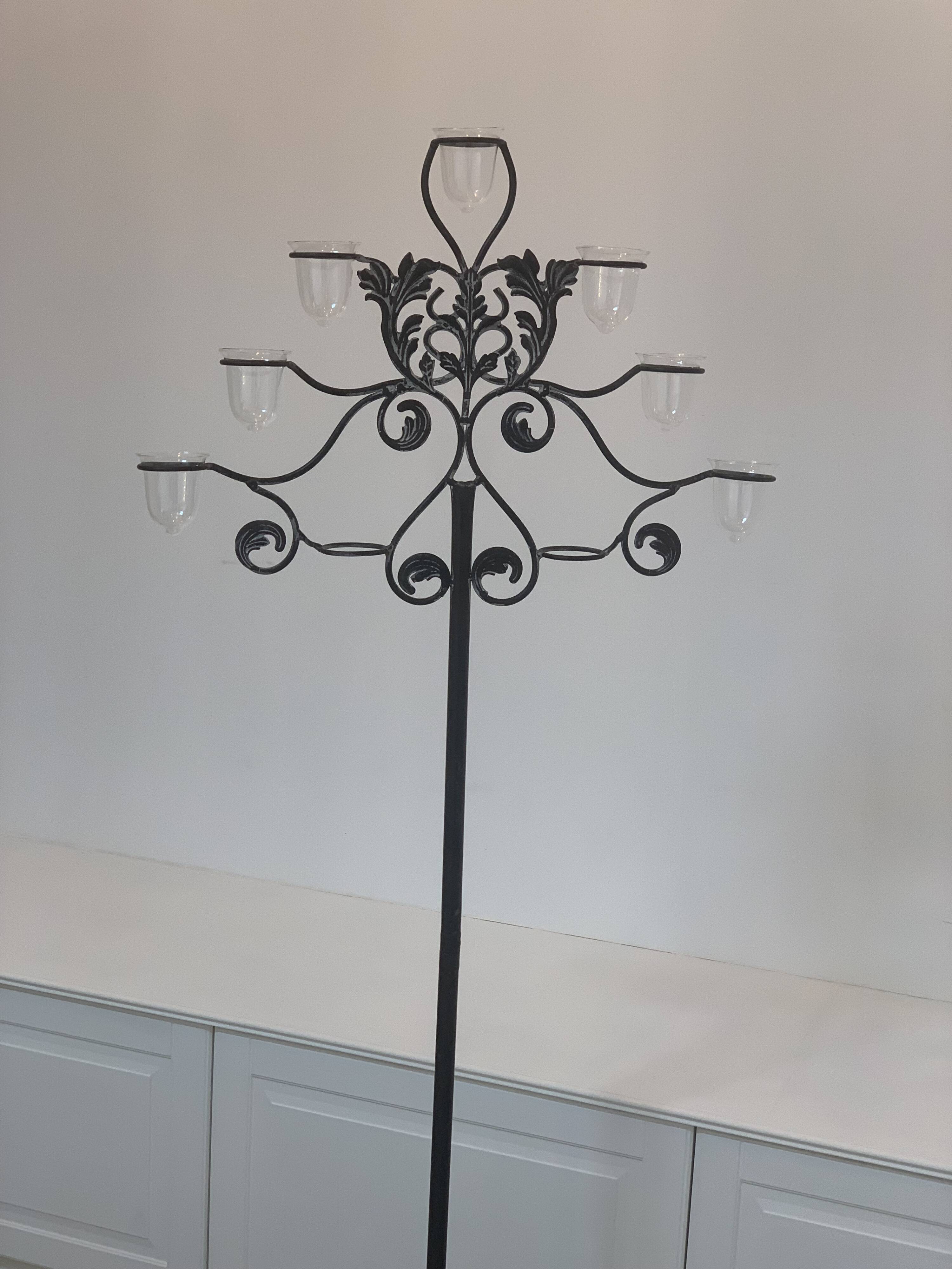 Large black wrought iron floor candelabrum (H150 cm) – Classic & Roman style