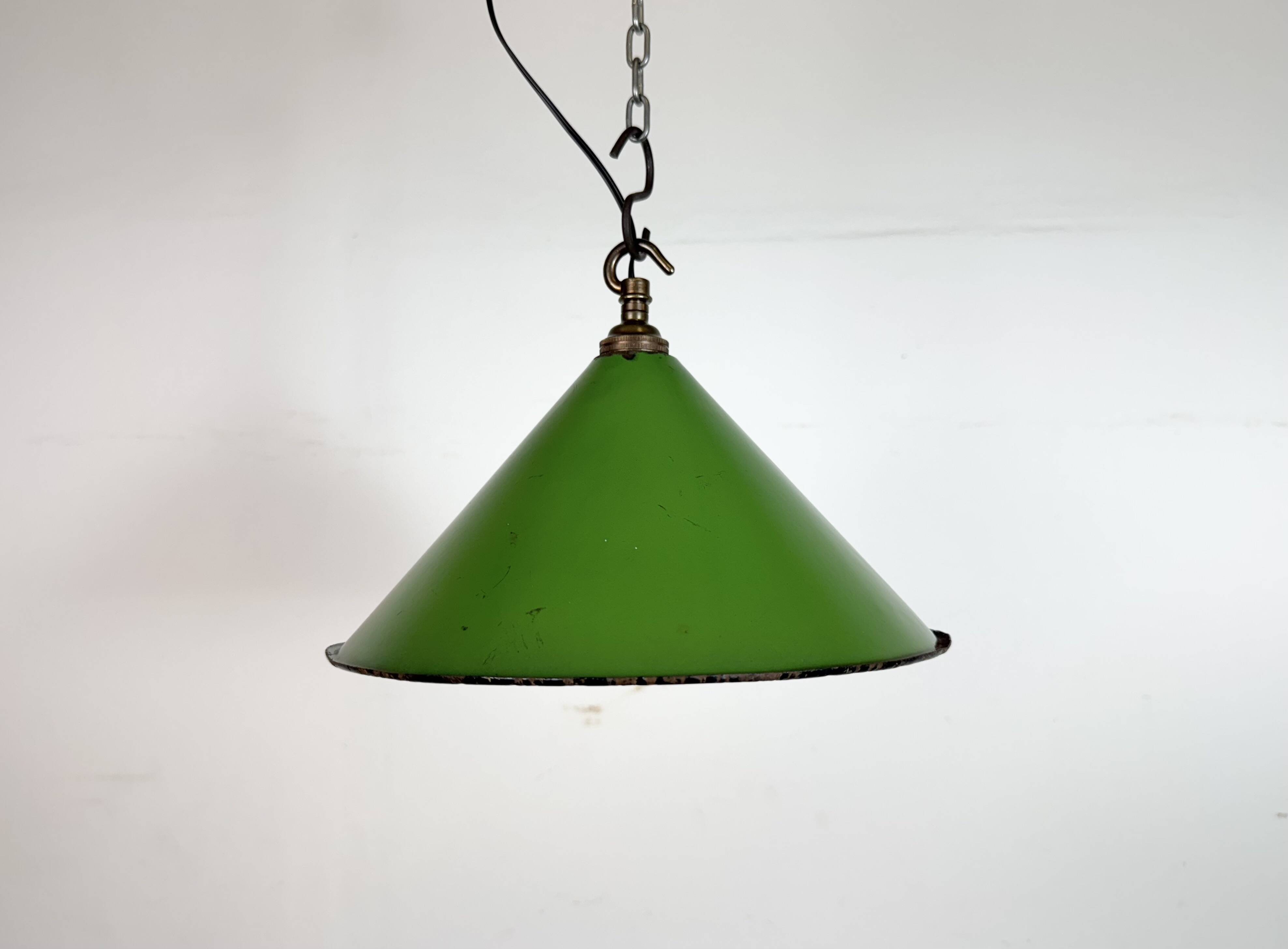 Industrial British Green Enamel Factory Pendant Lamp, 1950s