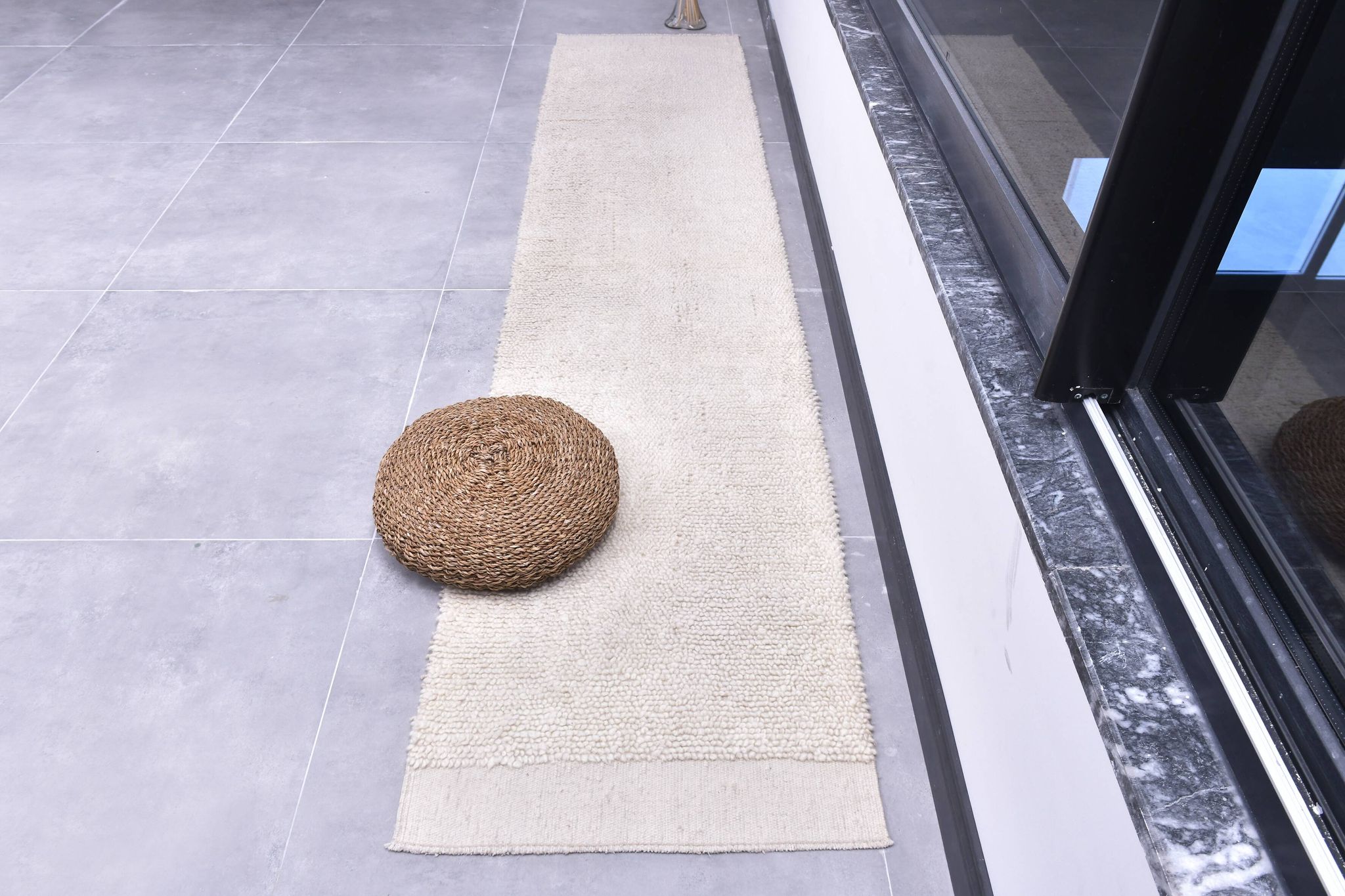 2x10 %100 Wool White Moroccan Runner Rug, 68x303Cm