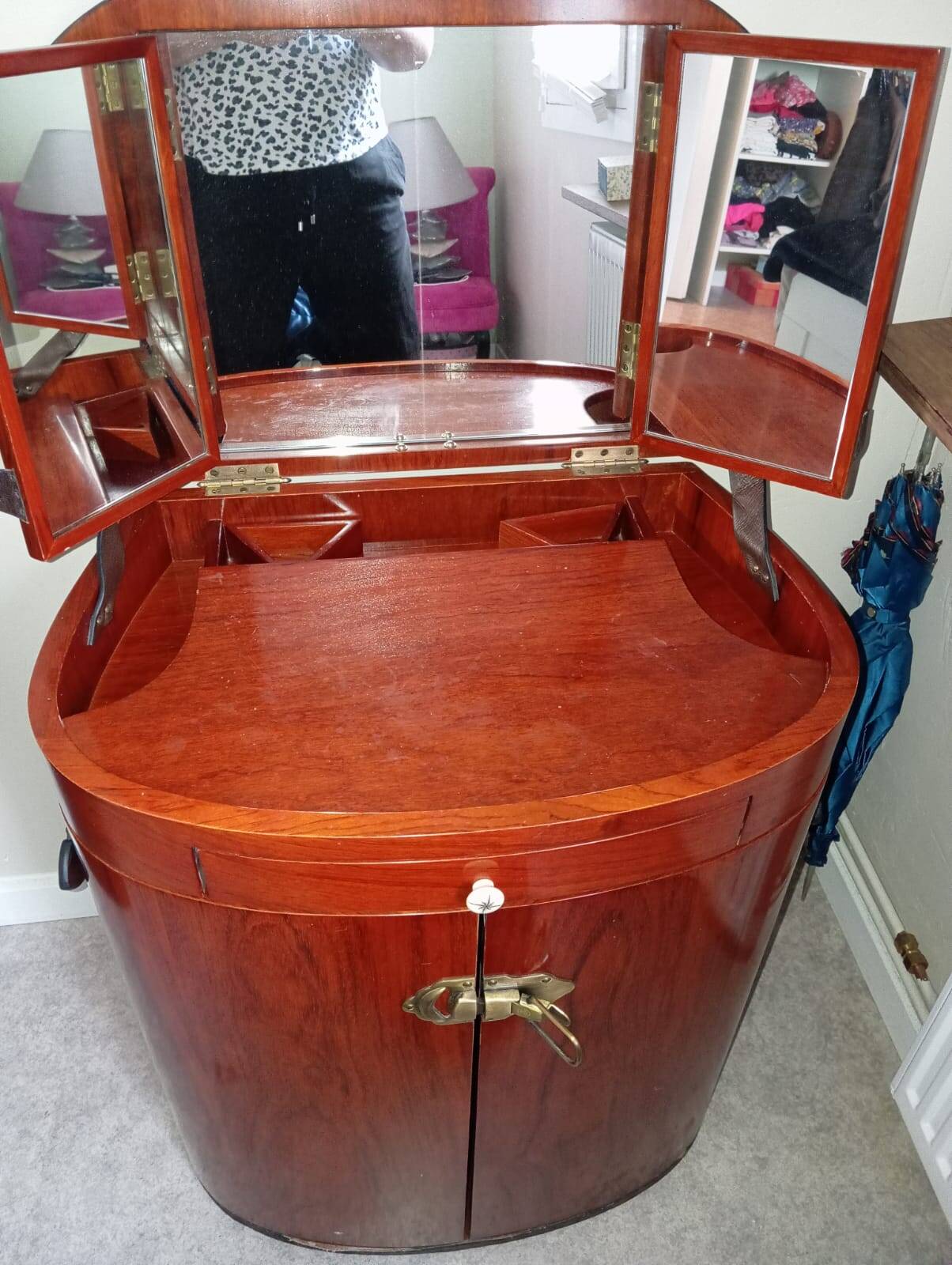 Starbay Marie Galante travel dressing table + Bermudes chair starbay