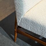 Scandinavian bench