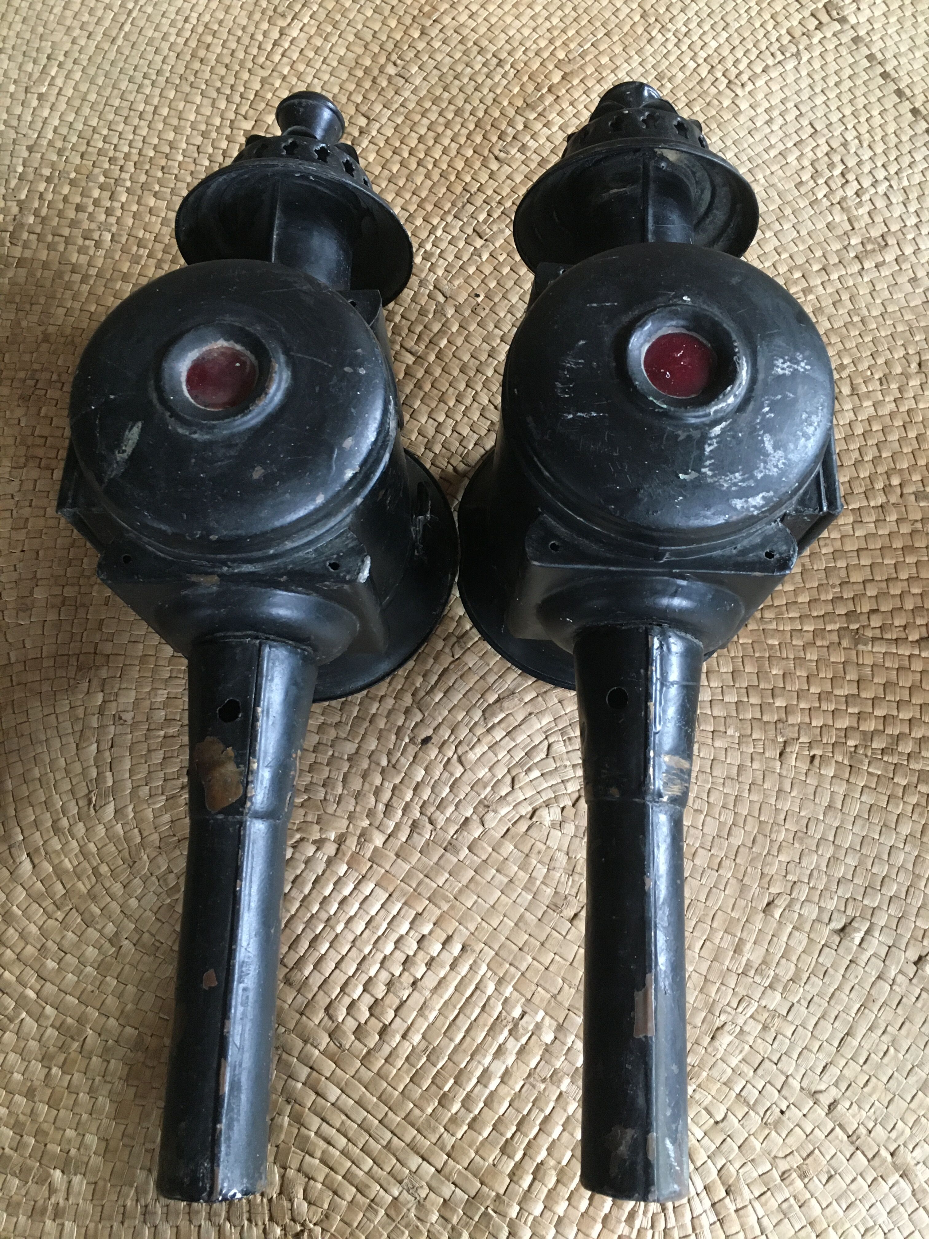 Pair of lanterns
