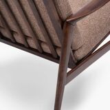 Pair of stefan armchairs type 300-139