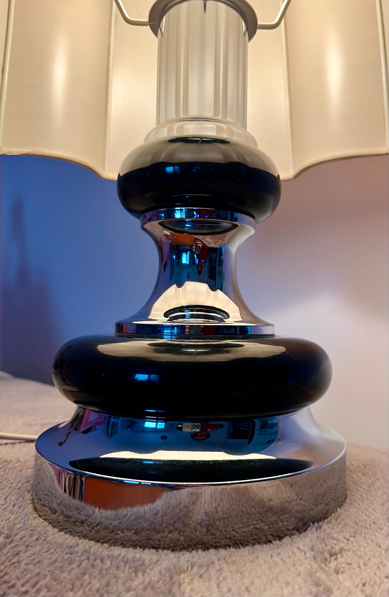 Lampe à poser Space  âges