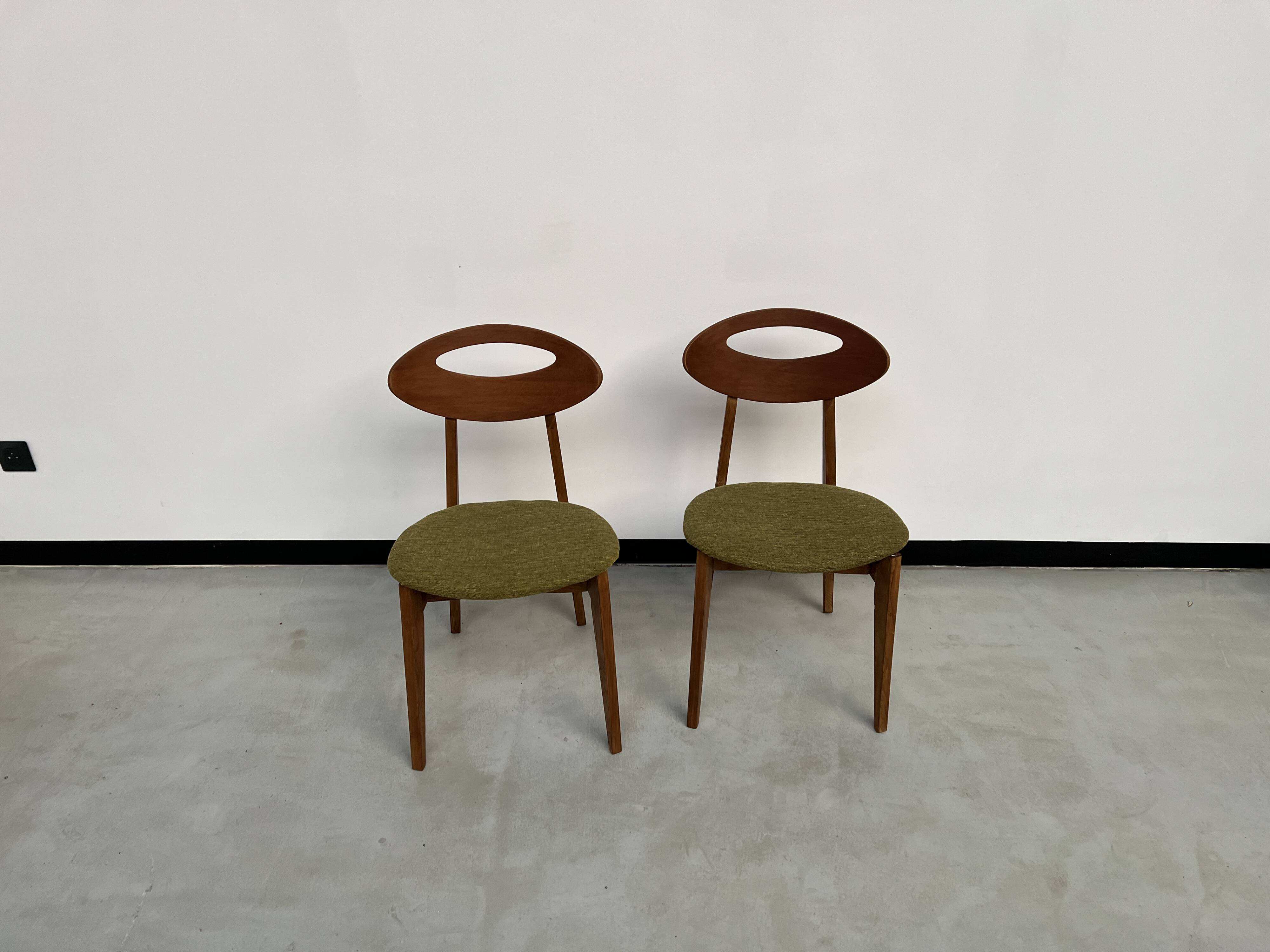 Duo de chaises Roger Landault pour Sentou