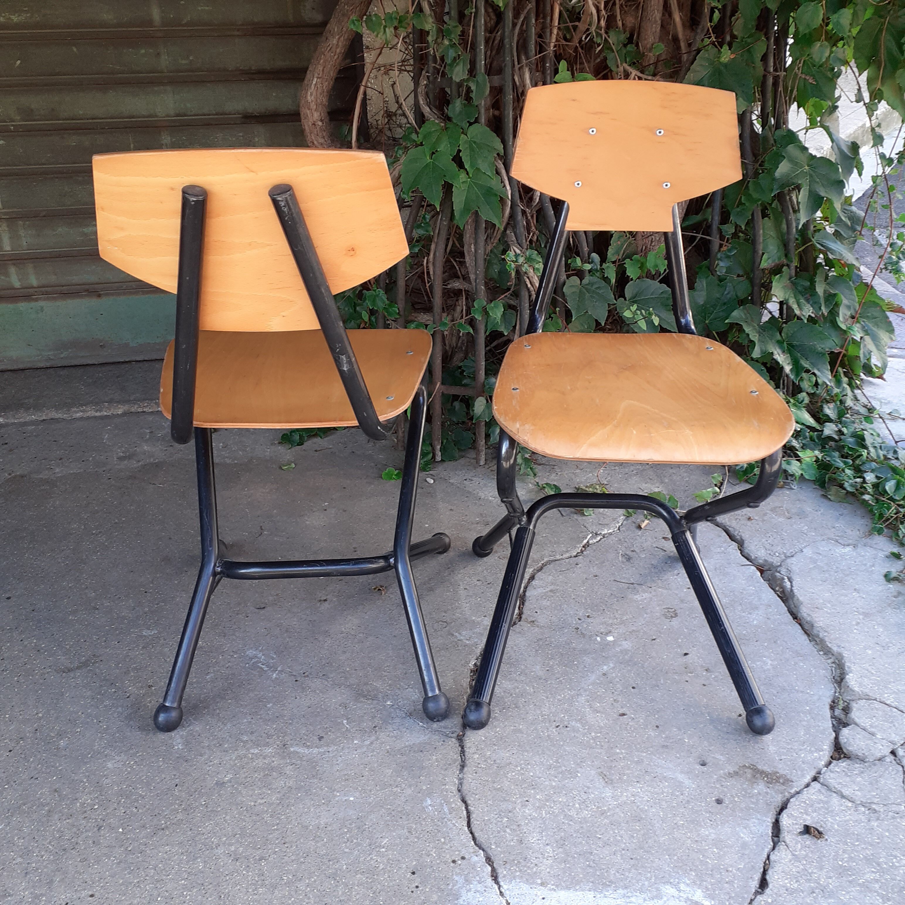 Pair of modernist chairs