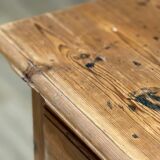 Console victorienne allongée en pin mélis méditerranéen — Fin du XIXe siècle