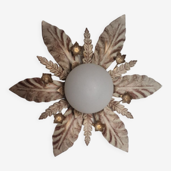 Applique ou plafonnier floral en globe blanc