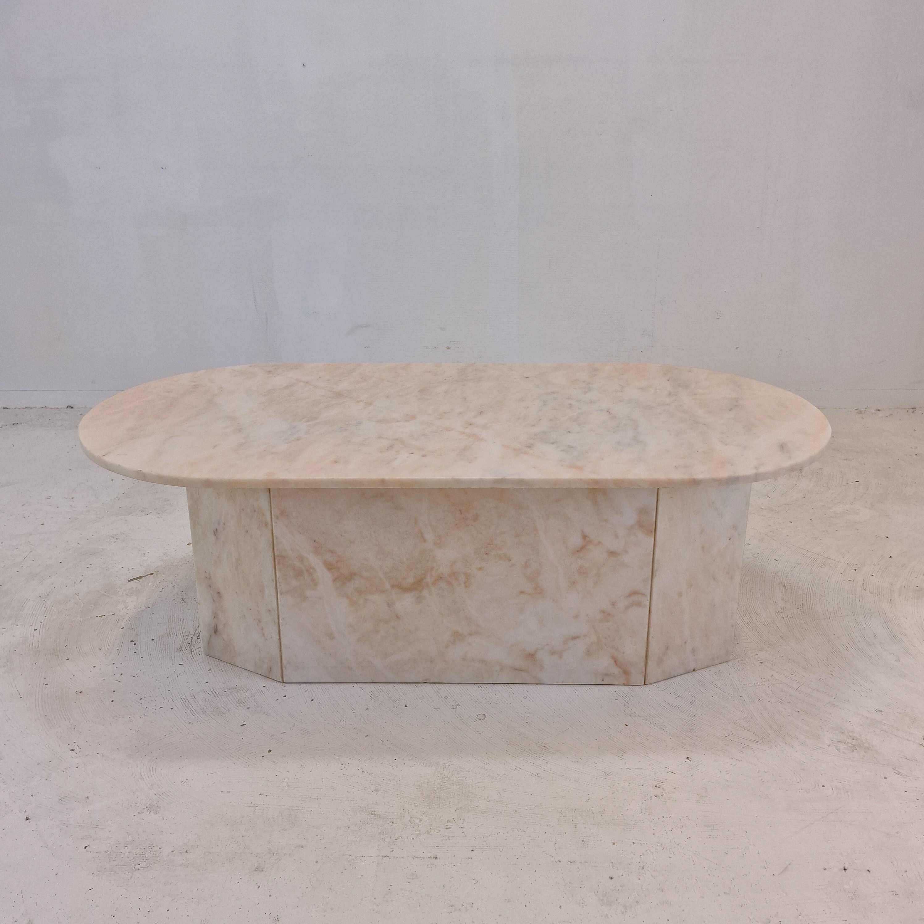 Italian marble coffee table 1980s